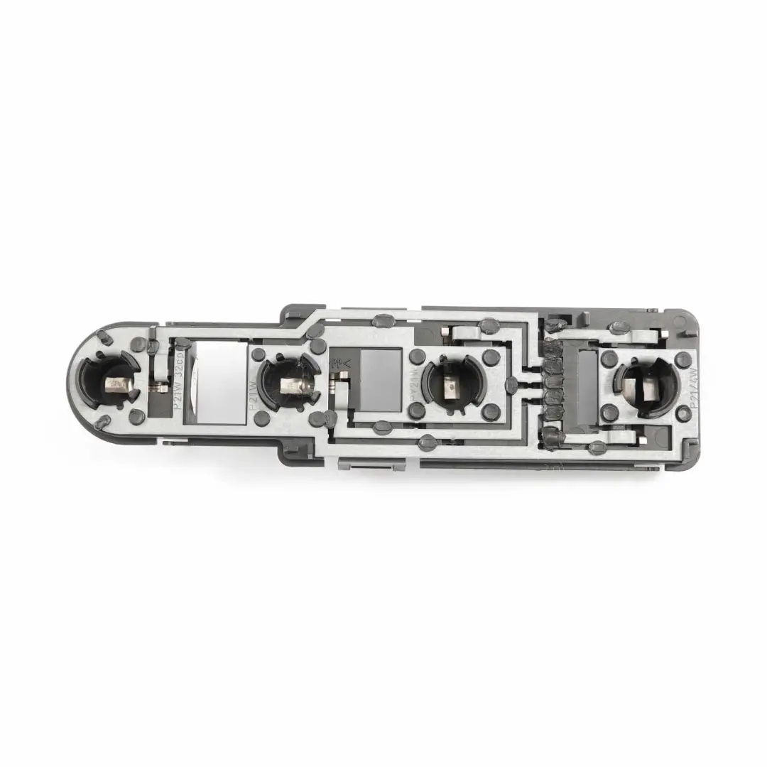 Mercedes W168 Support Lumière Lampe Arrière Gauche Droite - SKU A1688200277 - Numéro de pièce A1688200277