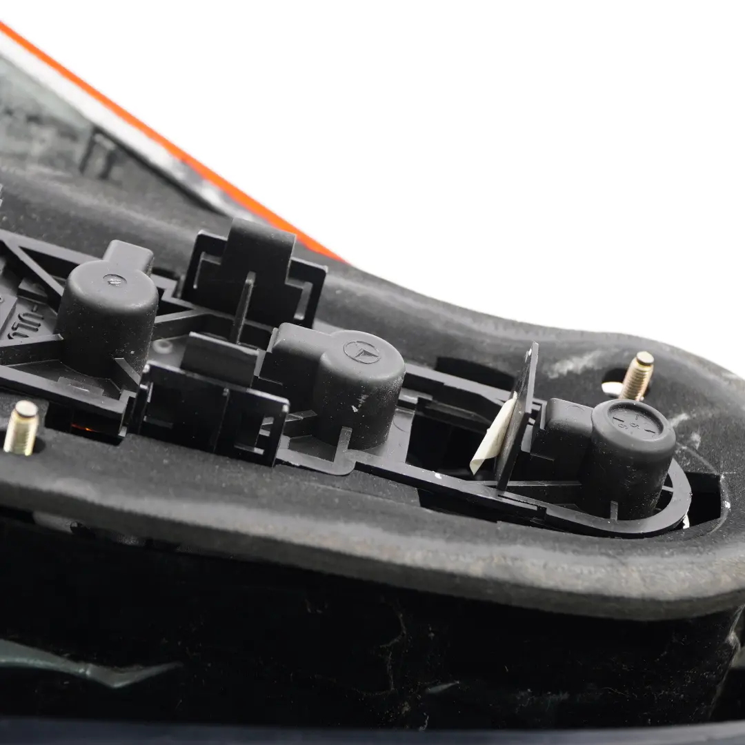 Fanale Posteriore Destro Pannello Laterale per Mercedes W168 con numero di parte A1688200664 Mercedes W168 Fanale Posteriore Destro Pannello Laterale - SKU A1688200664 - Numero di parte A1688200664