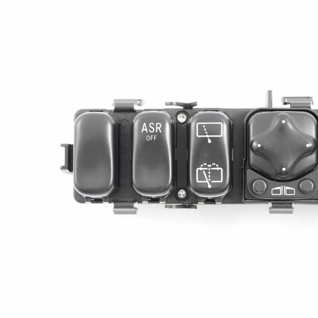 Panneau Contrôle ASR Off Interrupteur Chauffage pour Mercedes W168 à propos du numéro de pièce A1688205110 Mercedes W168 Panneau Contrôle ASR Off Interrupteur Chauffage - SKU A1688205110 - Numéro de pièce A1688205110