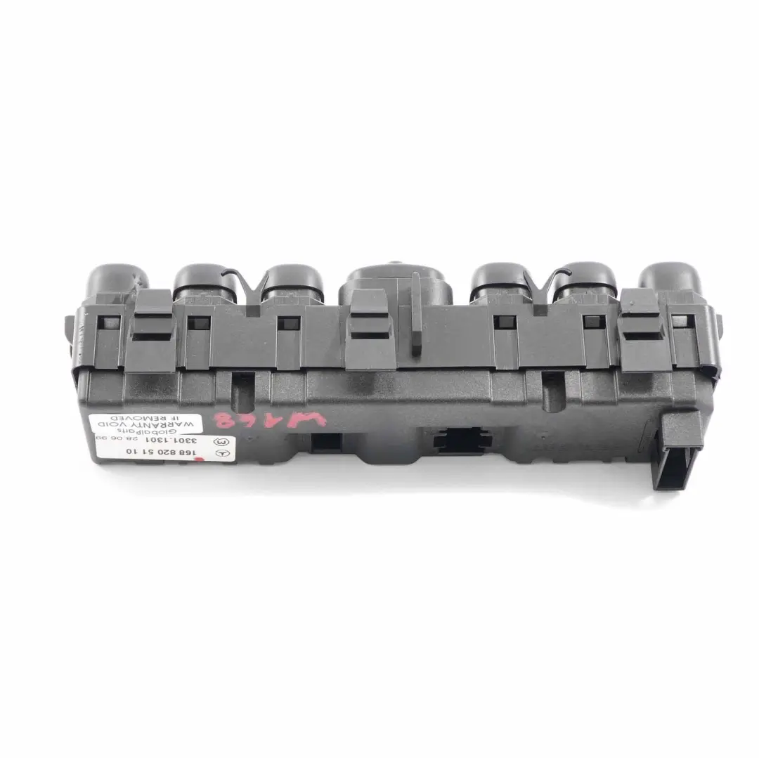 Mercedes W168 Panneau Contrôle ASR Off Interrupteur Chauffage - SKU A1688205110 - Numéro de pièce A1688205110