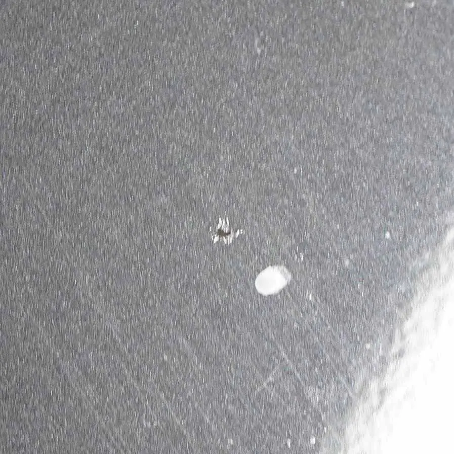 Maska Silnika Meteor Grey - 195 do Mercedes W168 o numerze A1688800657 Mercedes W168 Maska Silnika Meteor Grey - 195 - SKU A1688800657-MEG - Numer Części A1688800657