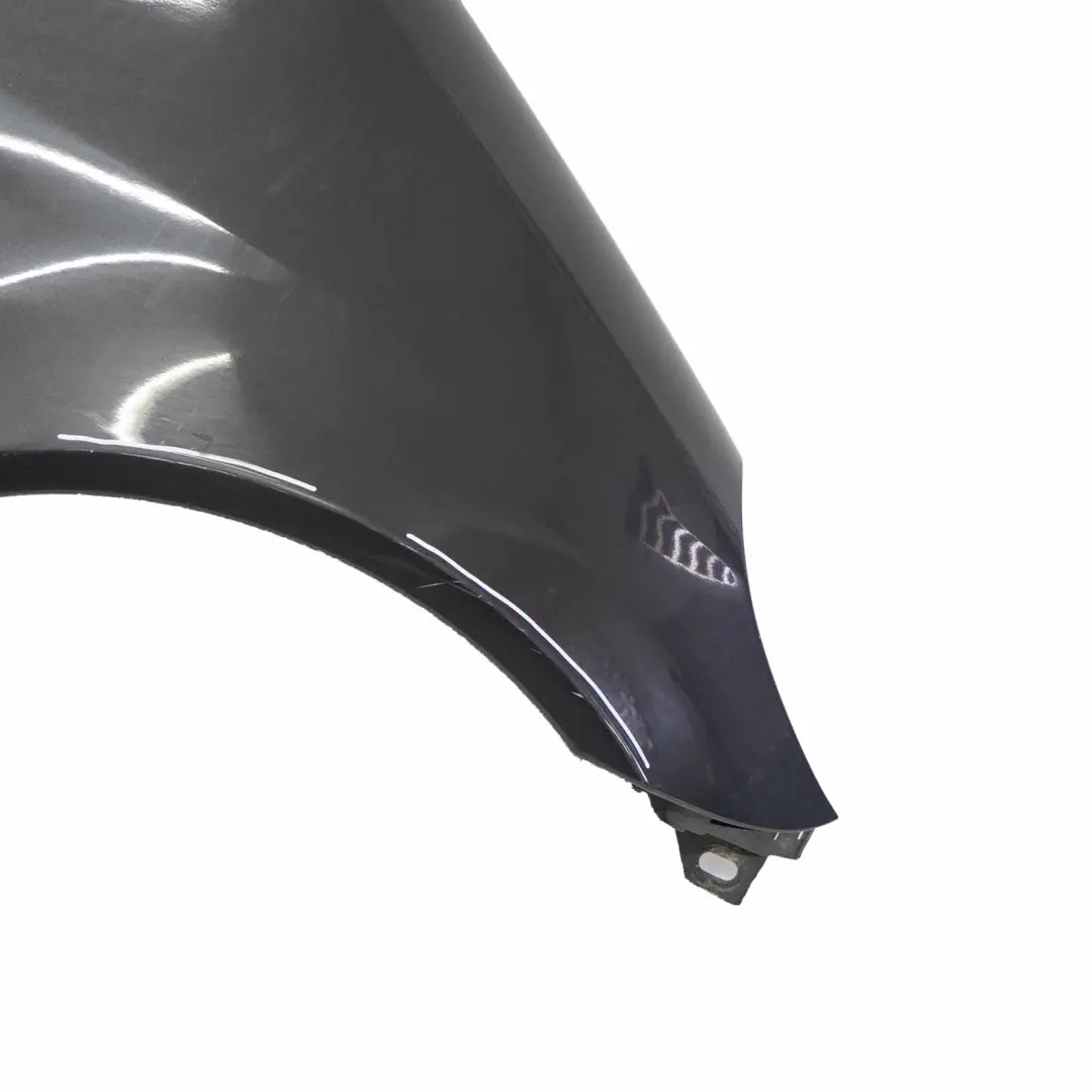 Pareti Anteriore Destro Parafango Meteorgrau Grey - 195 per Mercedes W168 con numero di parte A1688800818 Mercedes W168 Pareti Anteriore Destro Parafango Meteorgrau Grey - 195 - SKU A1688800818-MEG - Numero di parte A1688800818