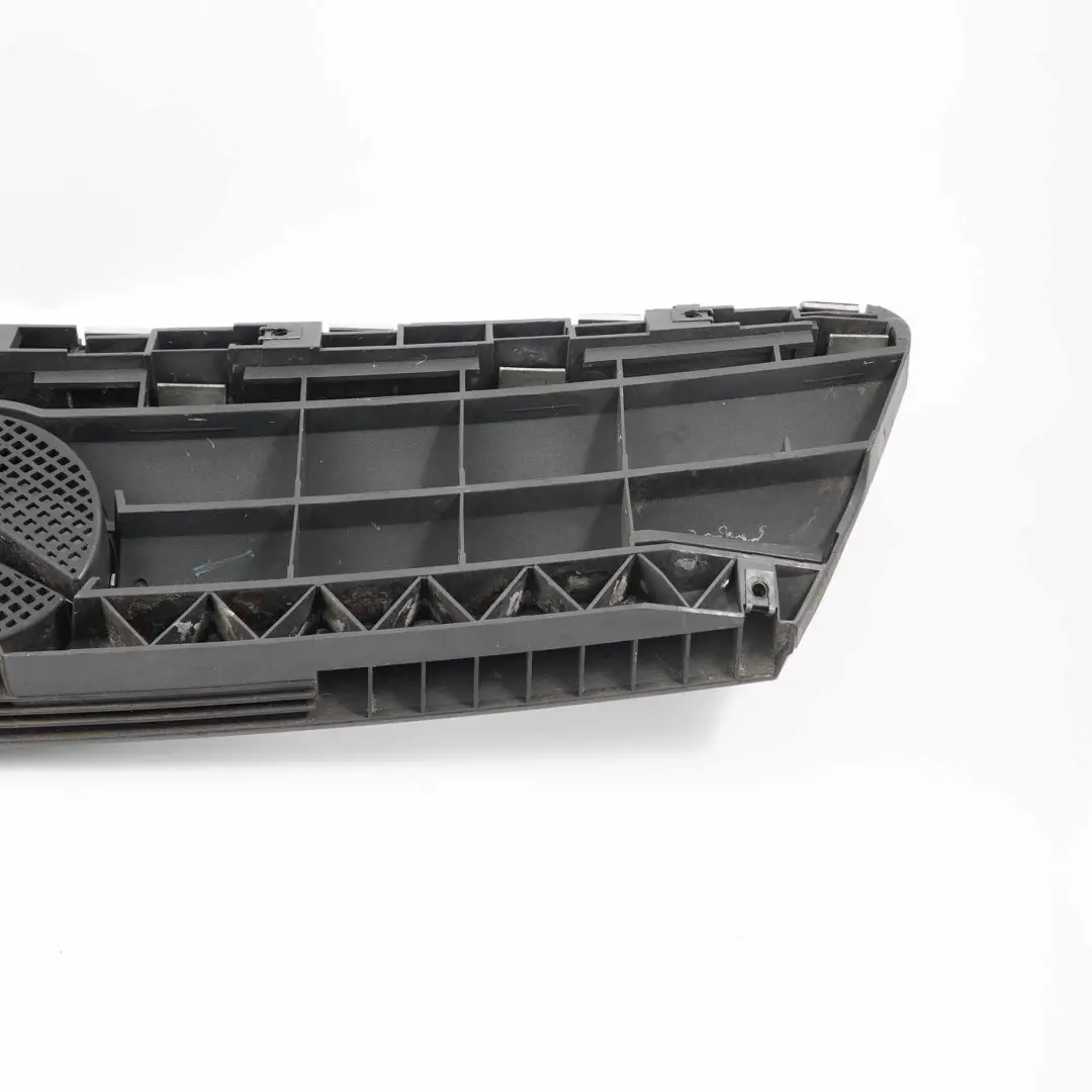 Grill Atrapa Przód Moonlight Silver do Mercedes W168 o numerze A1688880360 Mercedes W168 Grill Atrapa Przód Moonlight Silver - SKU A1688880360-MEG - Numer Części A1688880360