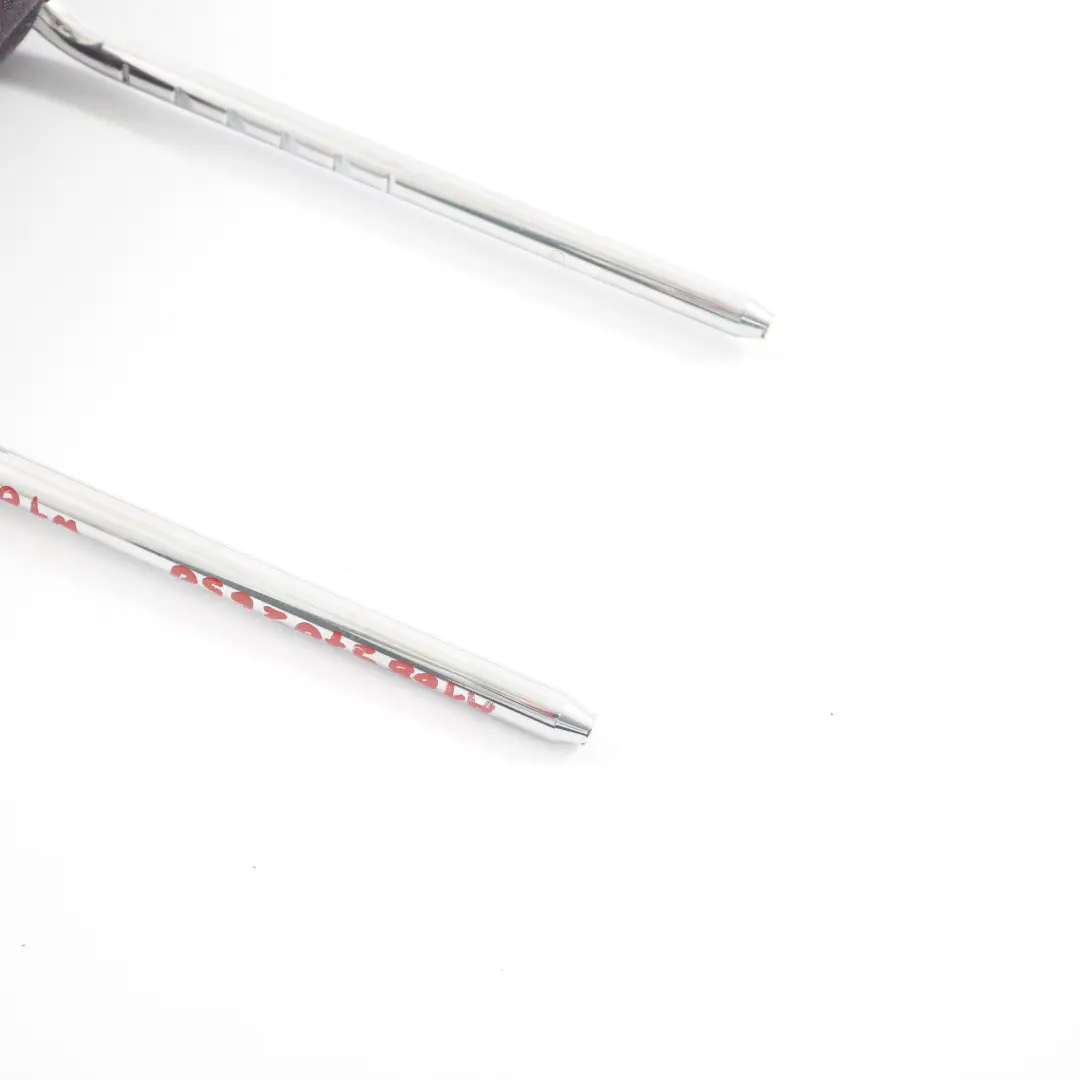 Asiento Delantero Trasero Tela Reposacabezas para Mercedes W168 con número de pieza A1689702650 Mercedes W168 Asiento Delantero Trasero Tela Reposacabezas - SKU A1689702650 - Número de pieza A1689702650