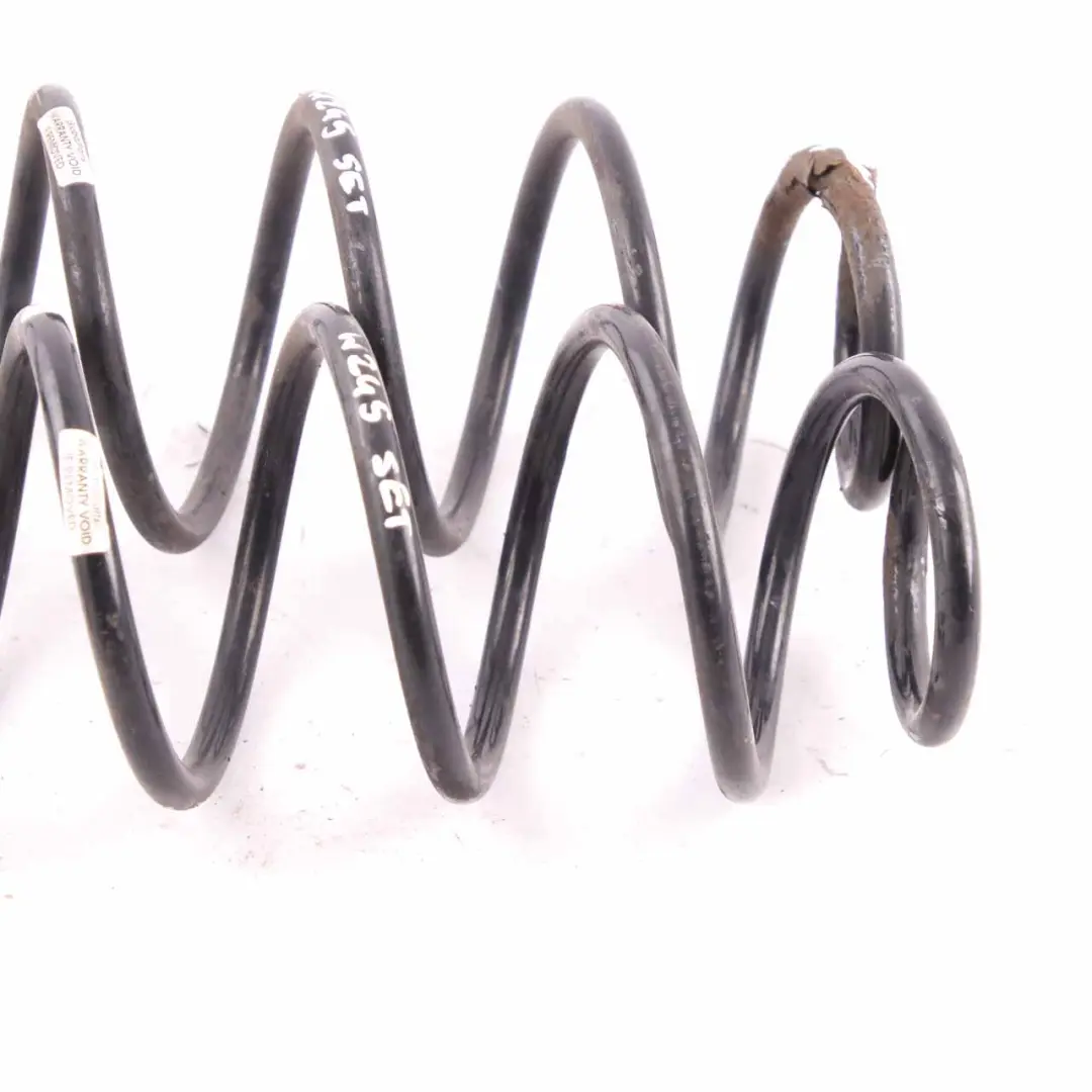 Juego suspensión trasera muelles helicoidales 5X Blanco para Mercedes W169 W245 con número de pieza A1693243104 Mercedes W169 W245 Juego suspensión trasera muelles helicoidales 5X Blanco - SKU A1693243104 - Número de pieza A1693243104