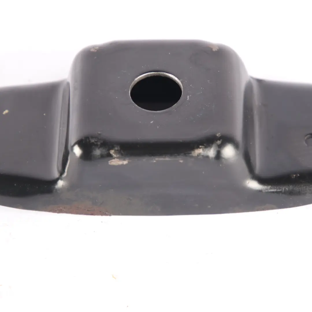 essieu arrière support de butée de fond pour Mercedes W169 W245 à propos du numéro de pièce A1693520046 Mercedes W169 W245 essieu arrière support de butée de fond - SKU A1693520046 - Numéro de pièce A1693520046
