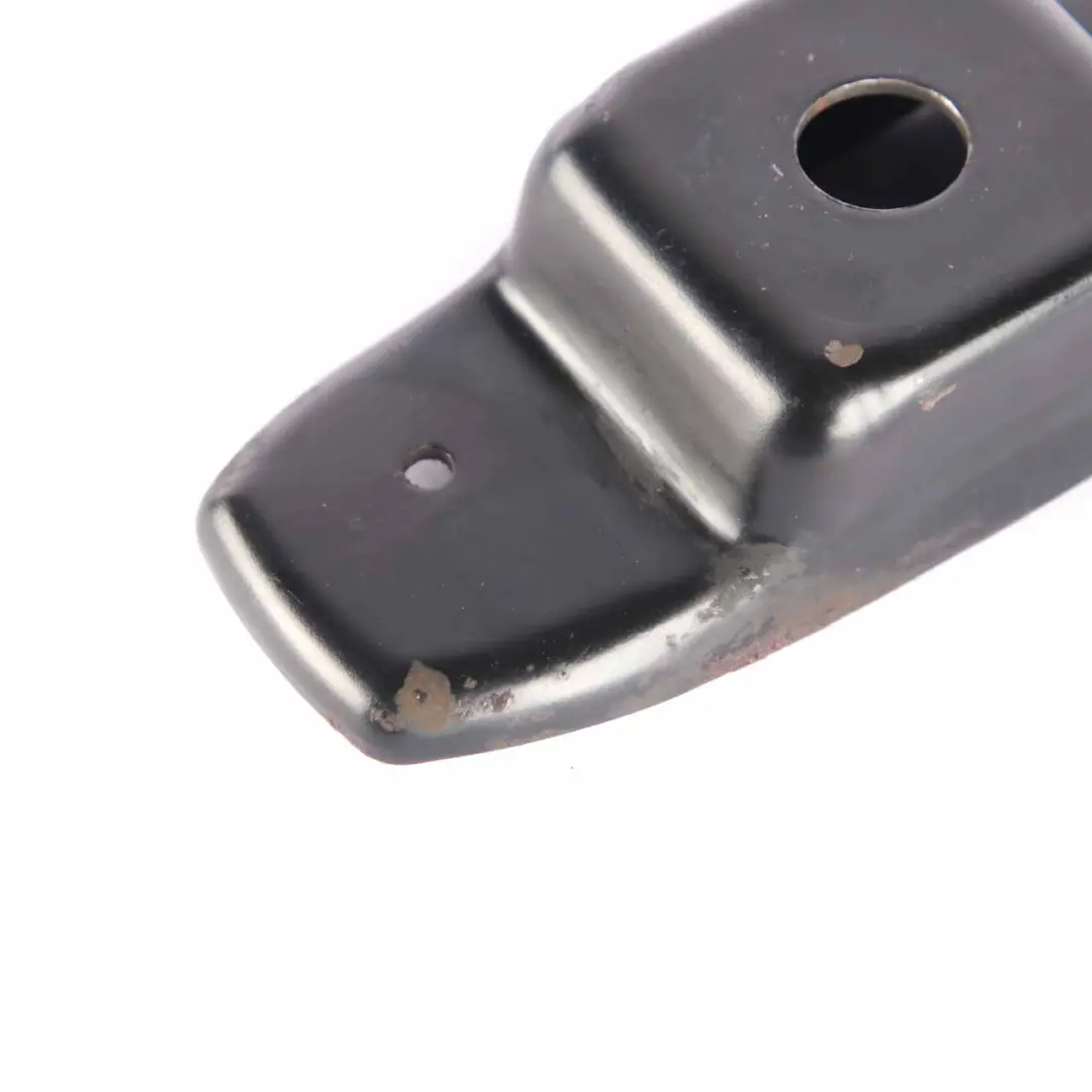 Eje Trasero Tope Inferior Soporte Soporte para Mercedes W169 W245 con número de pieza A1693520046 Mercedes W169 W245 Eje Trasero Tope Inferior Soporte Soporte - SKU A1693520046 - Número de pieza A1693520046