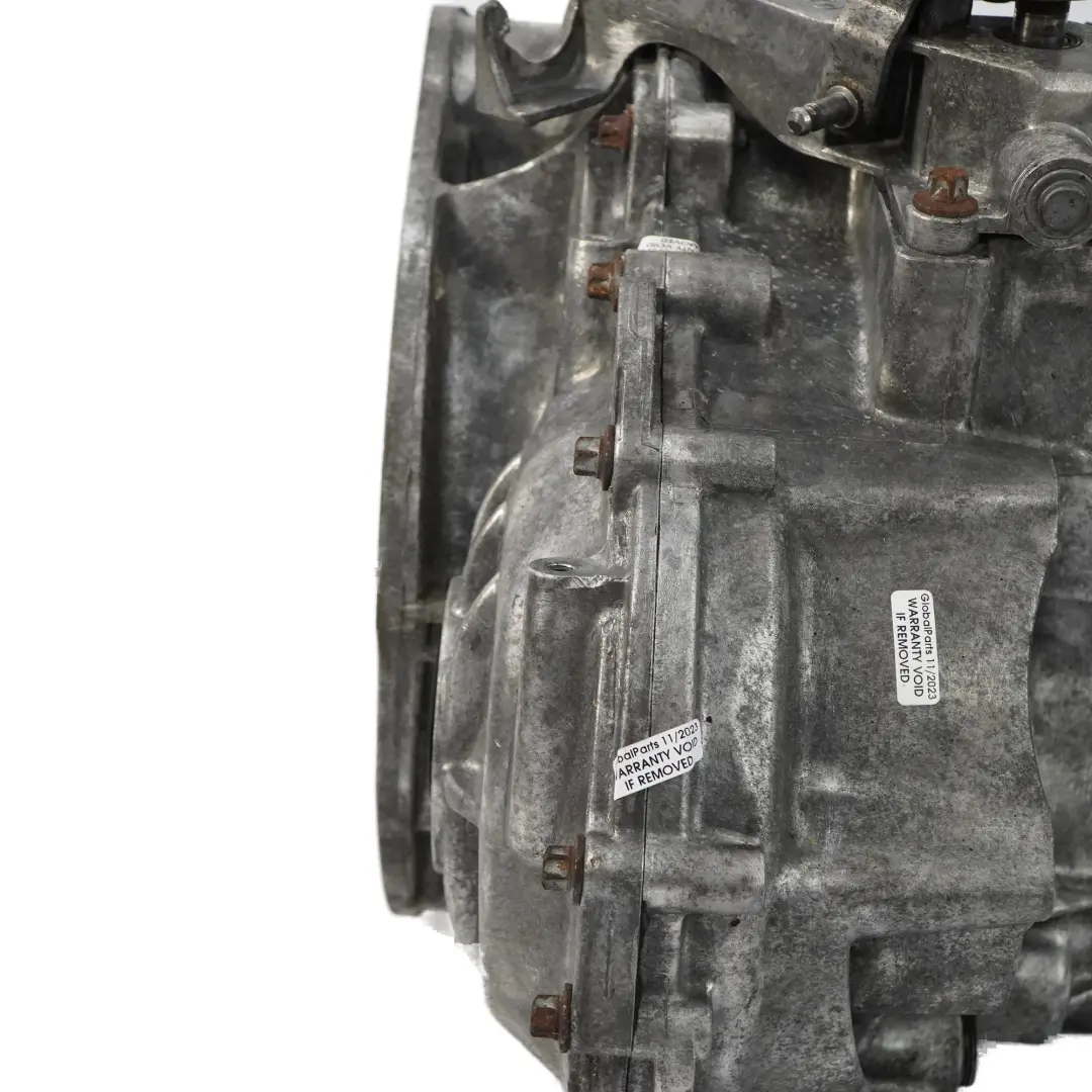 Manualna Skrzynia Biegów 711640 711.640 do Mercedes W169 W245 o numerze A1693603000 Mercedes W169 W245 Manualna Skrzynia Biegów 711640 711.640 - SKU A1693603000 - Numer Części A1693603000