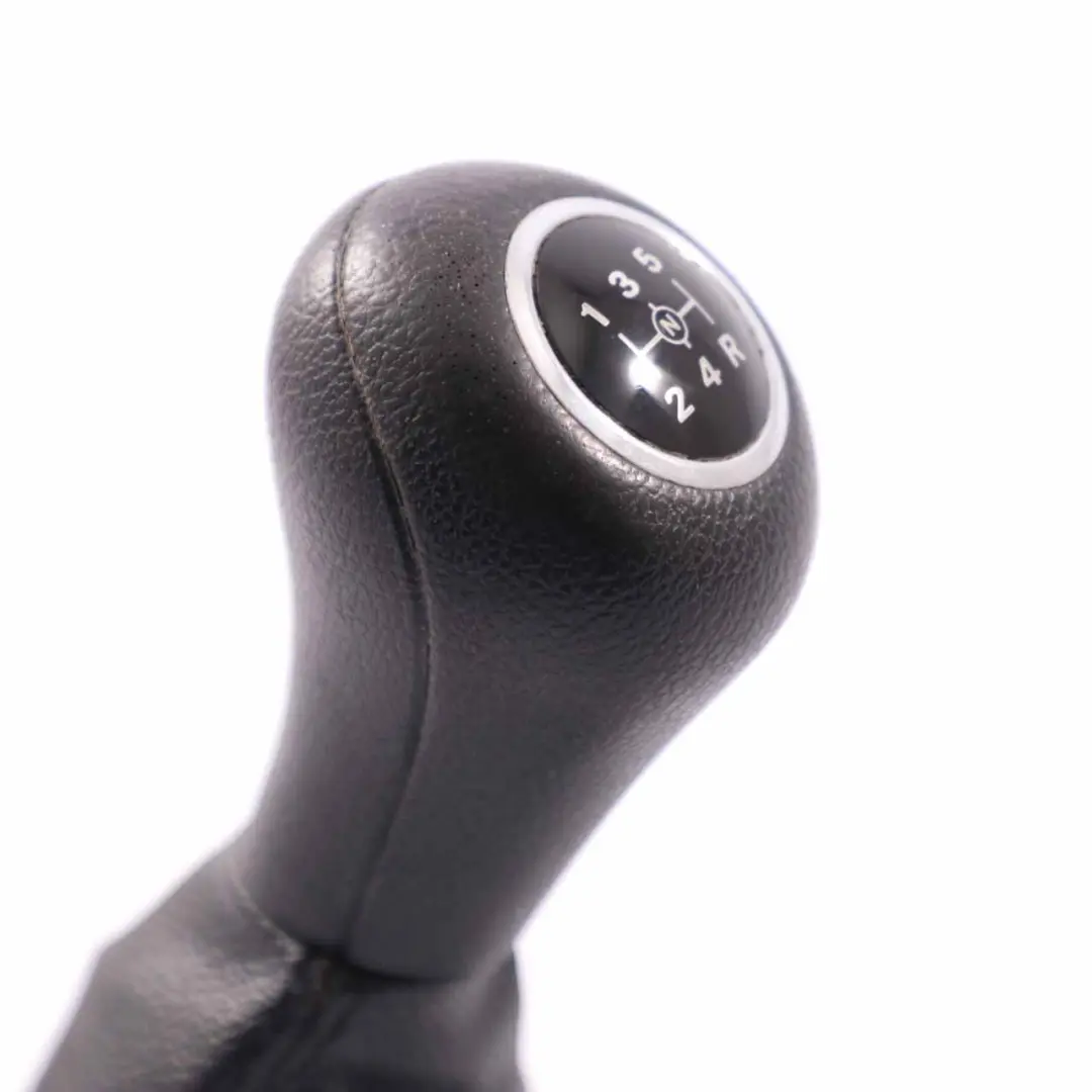 Schalthebel Wählhebel knopf 5-Gang Schwarz Leder für Mercedes W169 mit Teilenummer A1693644410 Mercedes W169 Schalthebel Wählhebel knopf 5-Gang Schwarz Leder - SKU A1693644410 - Teilenummer A1693644410
