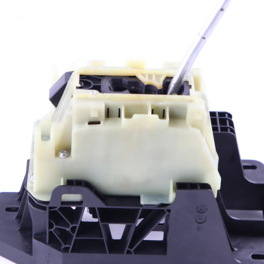 Selector Mercedes W169 W245 Automatic Shift Mechanism to Gear with Part number A1693700709 Gear Selector Mercedes W169 W245 Automatic Shift Mechanism - SKU A1693700709 - Part number A1693700709