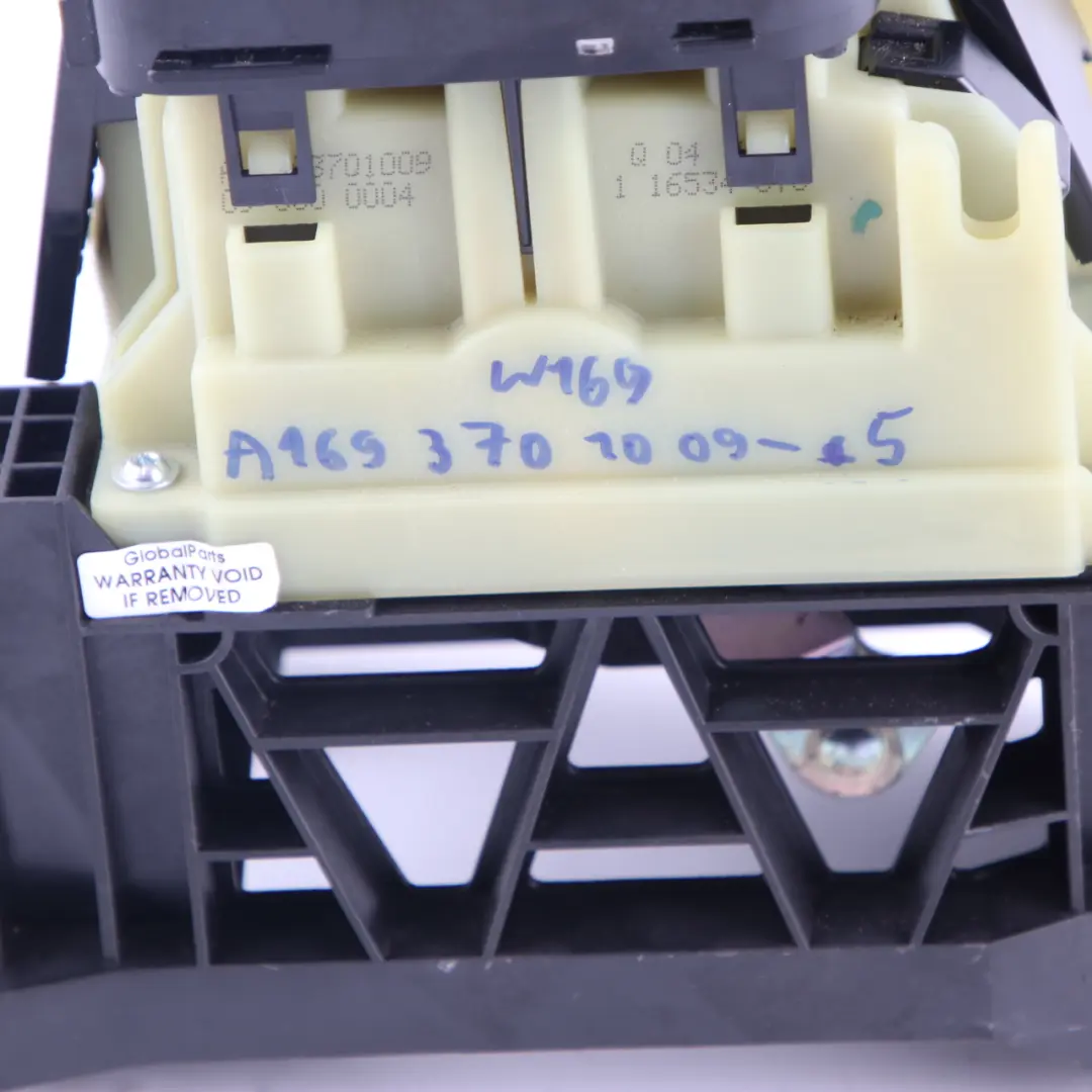 Selector Mercedes W169 W245 Automatic Shift Mechanism to Gear with Part number A1693701009 Gear Selector Mercedes W169 W245 Automatic Shift Mechanism - SKU A1693701009-5 - Part number A1693701009