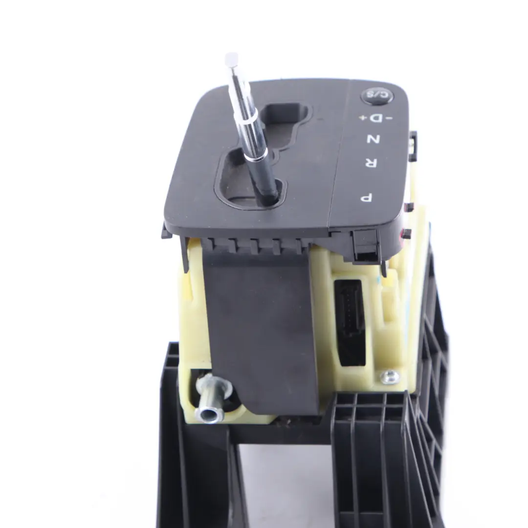 Selector Mercedes W169 W245 Automatic Shift Mechanism to Gear with Part number A1693701009 Gear Selector Mercedes W169 W245 Automatic Shift Mechanism - SKU A1693701009-6 - Part number A1693701009