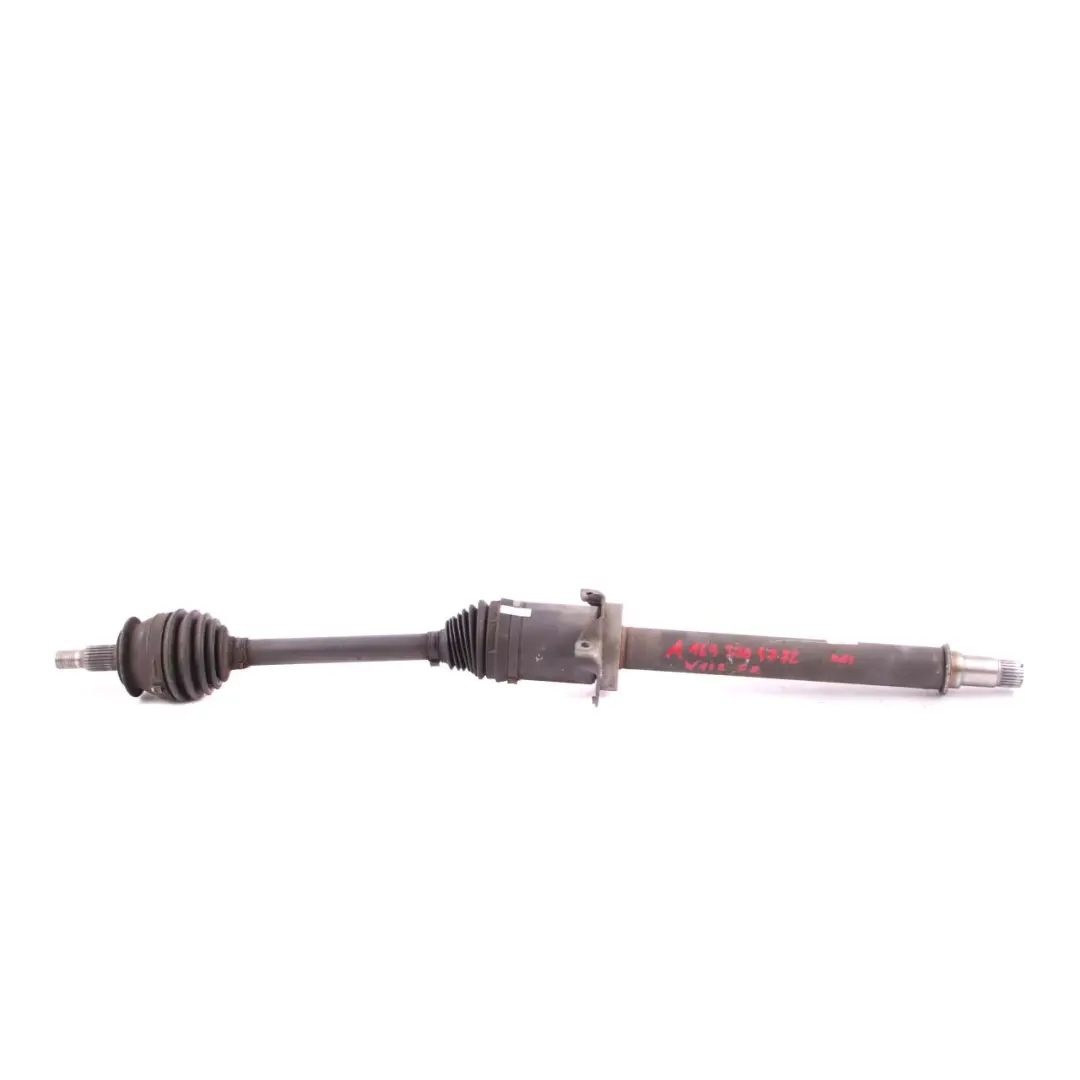 Mercedes W169 M266 OM640 Eje Delantero Derecho O/S Automático - SKU A1693704772 - Número de pieza A1693704772