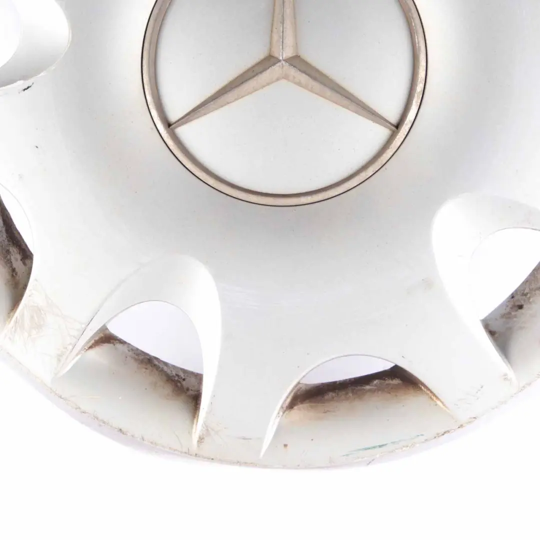 Tapacubos Mercedes W169 Plata Tapacubos Panel 15" para con número de pieza A1694000025 Tapacubos Mercedes W169 Plata Tapacubos Panel 15" - SKU A1694000025-1 - Número de pieza A1694000025