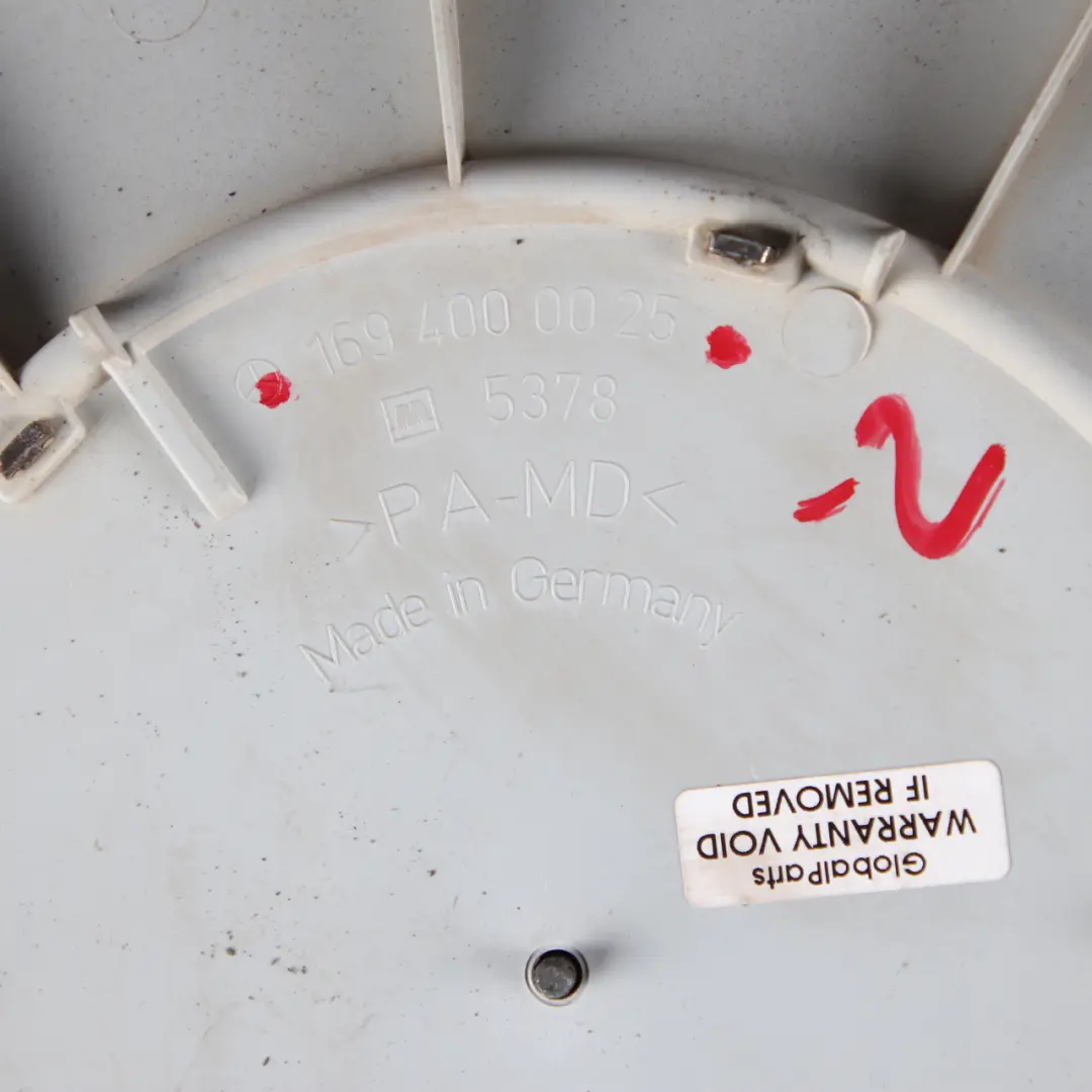 Mercedes W169 Enjoliveur Roue Argent Enjoliveur Moyeu Panneau Garniture 15" - SKU A1694000025-2 - Numéro de pièce A1694000025