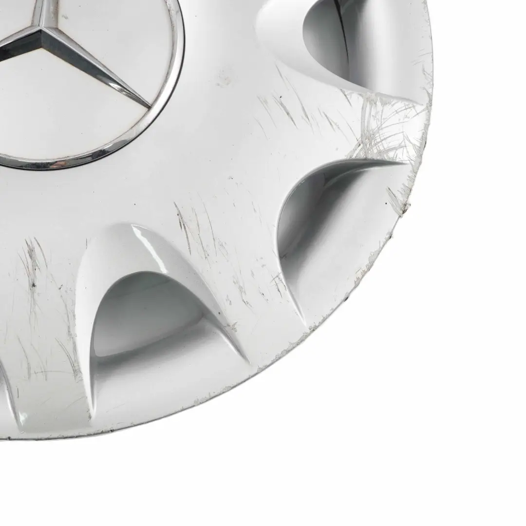 Tapacubos Mercedes W169 Plata Tapacubos Panel 15" para con número de pieza A1694000025 Tapacubos Mercedes W169 Plata Tapacubos Panel 15" - SKU A1694000025-3 - Número de pieza A1694000025