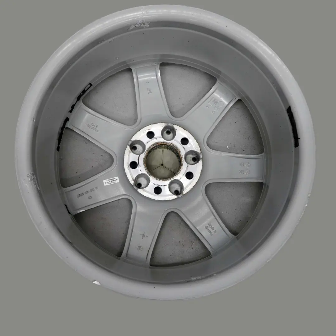  Mercedes-Benz Clase A W169 Llanta De aleacion plateada 17" ET:54 7J - SKU A1694010502-1 - Número de pieza A1694010502