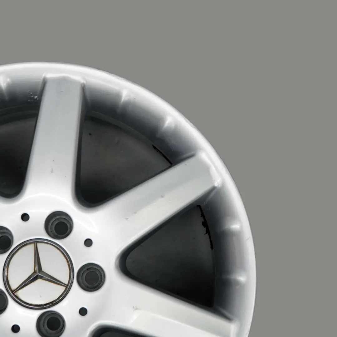 Benz a Class W169 Argento Cerchi AlluMini o 17" ET: 54 7J per Mercedes con numero di parte A1694010502 Mercedes Benz a Class W169 Argento Cerchi AlluMini o 17" ET: 54 7J - SKU A1694010502-1 - Numero di parte A1694010502