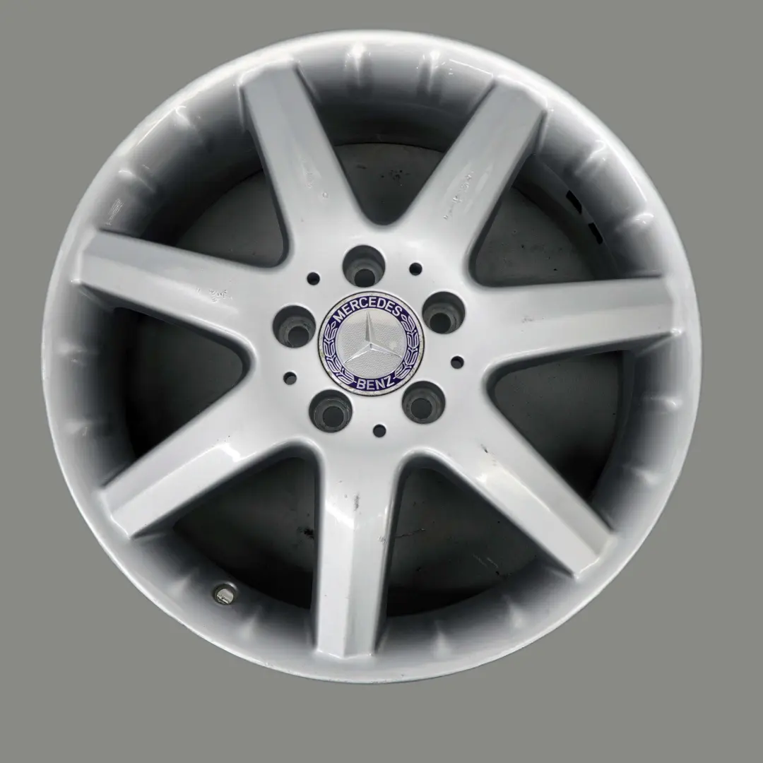 Benz a Class W169 Argento Cerchi AlluMini o 17" ET: 54 7J per Mercedes con numero di parte A1694010502 Mercedes Benz a Class W169 Argento Cerchi AlluMini o 17" ET: 54 7J - SKU A1694010502-2 - Numero di parte A1694010502