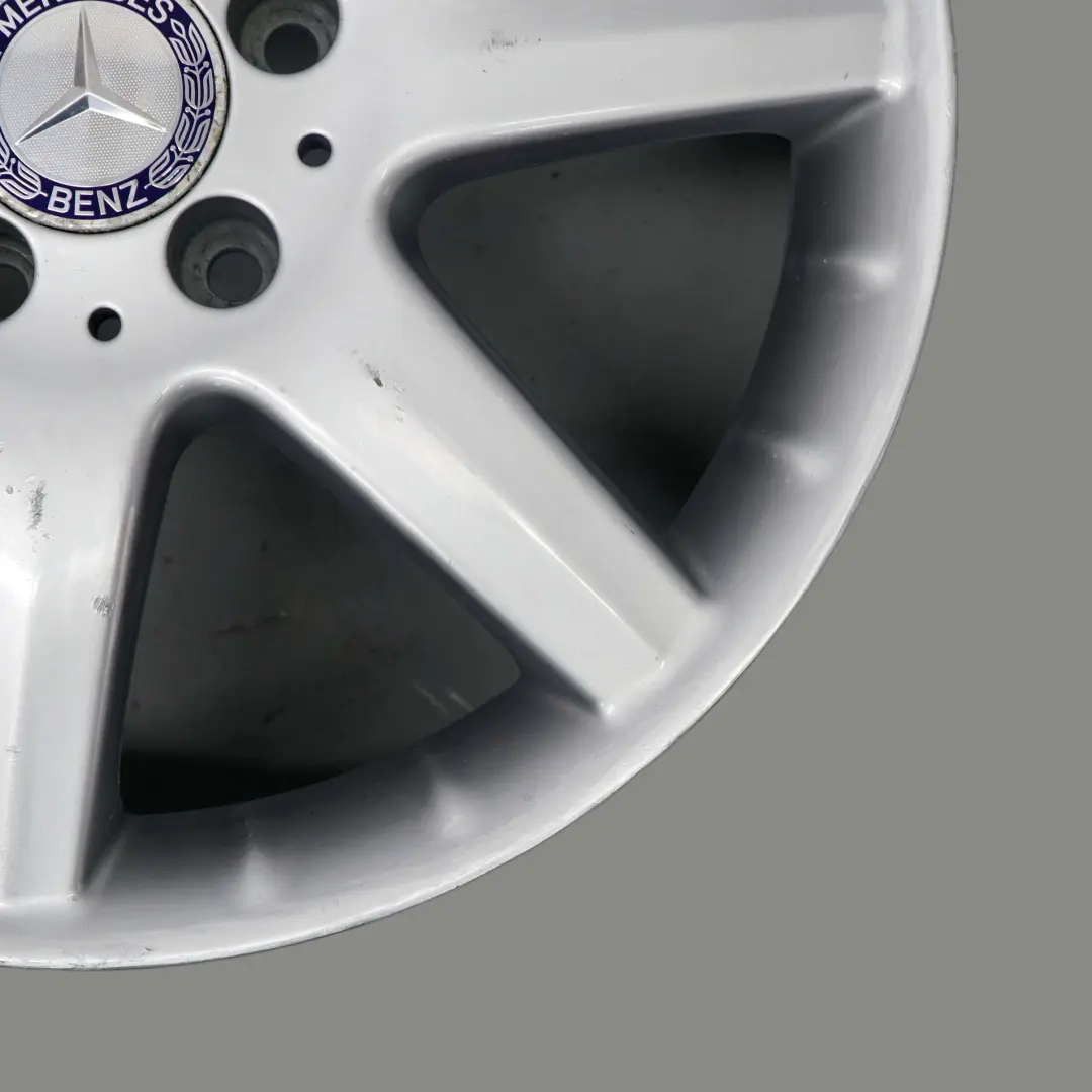 Benz a Class W169 Argento Cerchi AlluMini o 17" ET: 54 7J per Mercedes con numero di parte A1694010502 Mercedes Benz a Class W169 Argento Cerchi AlluMini o 17" ET: 54 7J - SKU A1694010502-2 - Numero di parte A1694010502
