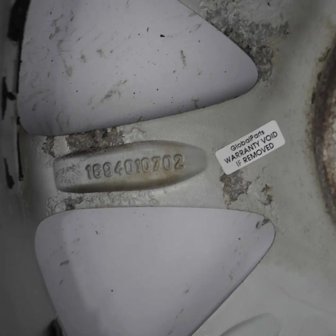 Mercedes-Benz Classe B W245 Cerchio in lega argento 17" ET:49 7J per con numero di parte A1694010702 Mercedes-Benz Classe B W245 Cerchio in lega argento 17" ET:49 7J - SKU A1694010702-2 - Numero di parte A1694010702