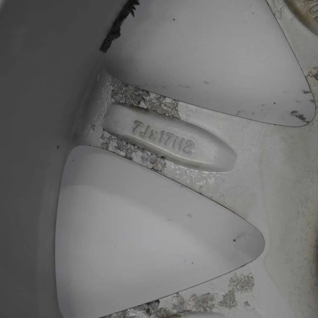 Mercedes-Benz Classe B W245 Cerchio in lega argento 17" ET:49 7J per con numero di parte A1694010702 Mercedes-Benz Classe B W245 Cerchio in lega argento 17" ET:49 7J - SKU A1694010702-2 - Numero di parte A1694010702