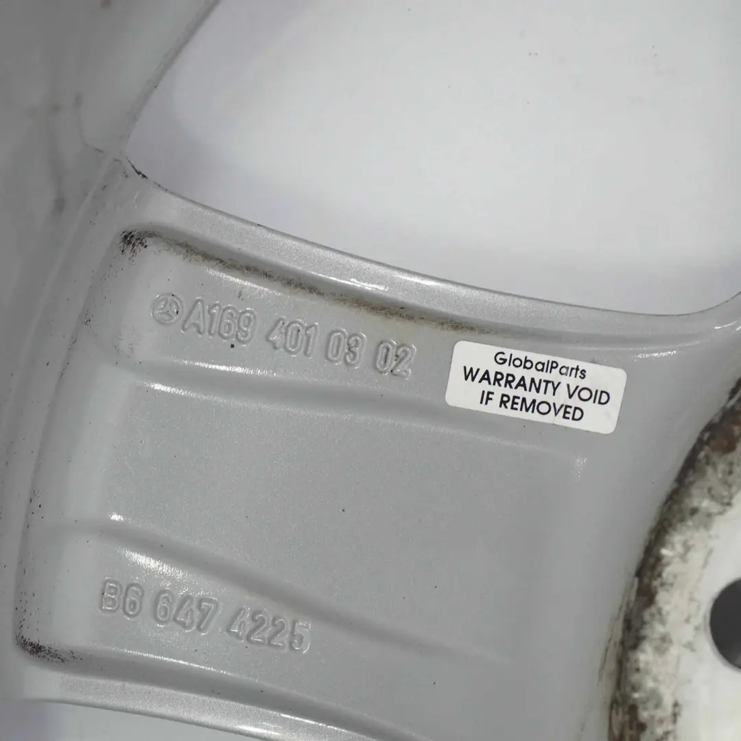 Jante Mercedes W169 Jante en alliage 16" 6J ET:46 pour à propos du numéro de pièce A1694010902 Jante Mercedes W169 Jante en alliage 16" 6J ET:46 - SKU A1694010902-1 - Numéro de pièce A1694010902