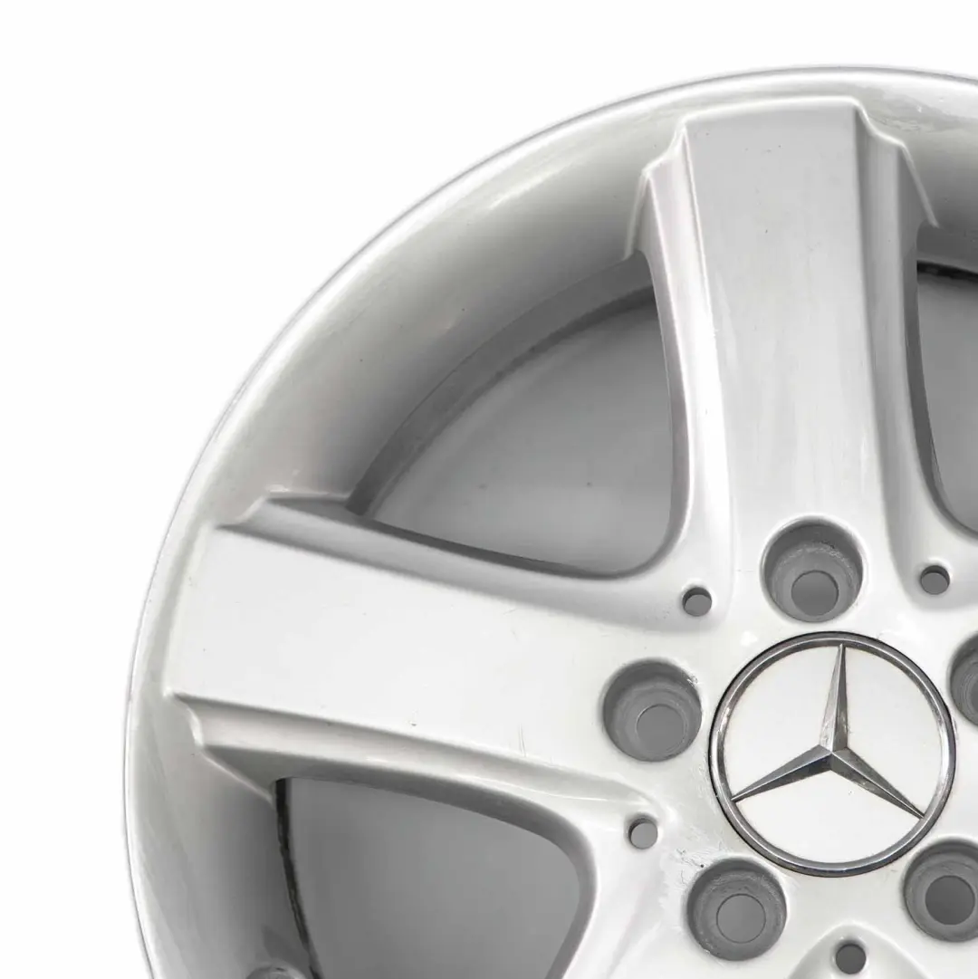 Cerchio Mercedes W169 Cerchio in lega 16" 6J ET:46 per con numero di parte A1694010902 Cerchio Mercedes W169 Cerchio in lega 16" 6J ET:46 - SKU A1694010902-1 - Numero di parte A1694010902