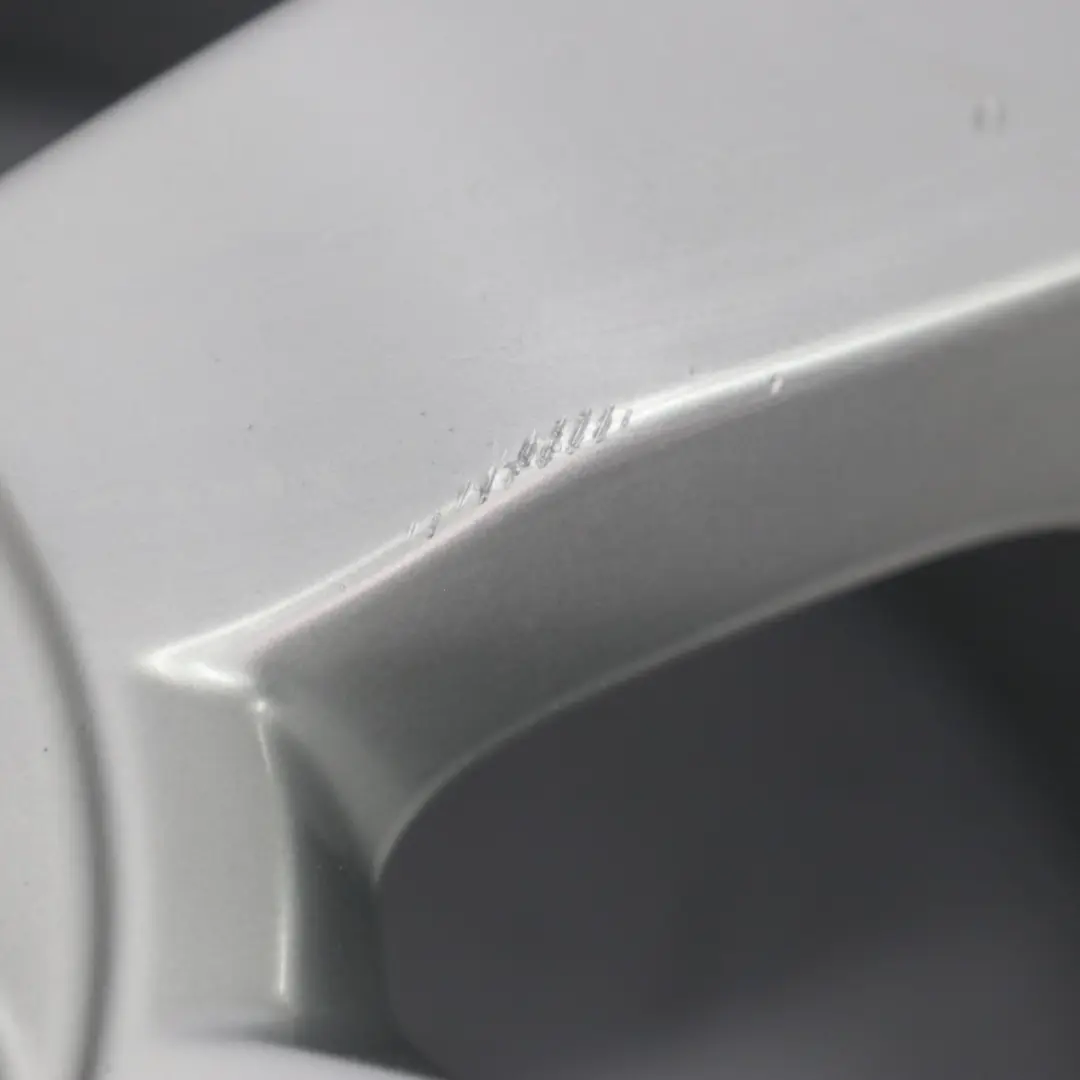 jante Alliage Argent 16" 6J ET:46 pour Mercedes W169 W245 à propos du numéro de pièce A1694011902 Mercedes W169 W245 jante Alliage Argent 16" 6J ET:46 - SKU A1694011902-1 - Numéro de pièce A1694011902