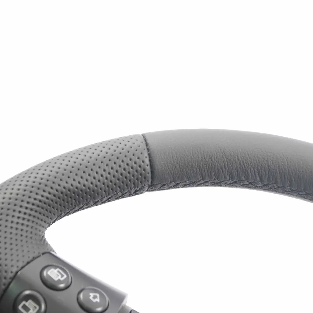 Mercedes-Benz Classe A W169 NUOVO Volante in pelle con filettature nere per con numero di parte A1694600203 Mercedes-Benz Classe A W169 NUOVO Volante in pelle con filettature nere - SKU A1694600203-1 - Numero di parte A1694600203