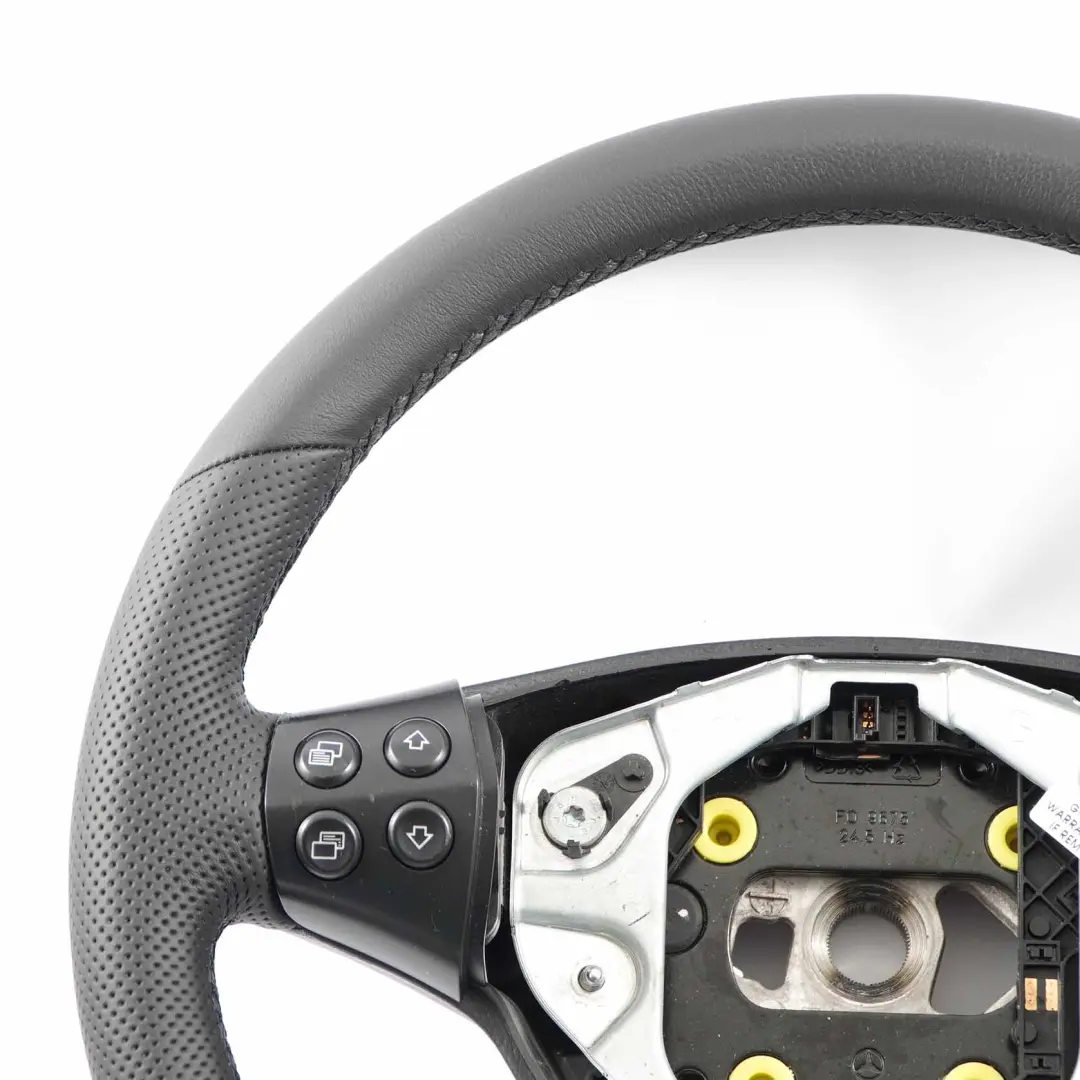 Mercedes W169 NUEVO volante de cuero negro con hilos negros - SKU A1694600503-1 - Número de pieza A1694600503