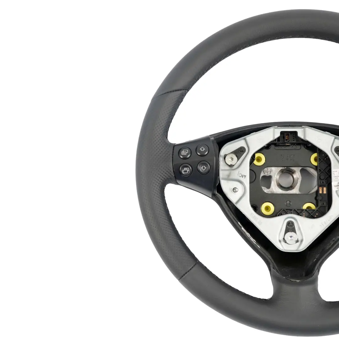 Mercedes-Benz Clase A NUEVO Cuero Negro con Hilos Negros para Volante W169 con número de pieza A1694601103 Volante W169 Mercedes-Benz Clase A NUEVO Cuero Negro con Hilos Negros - SKU A1694601103-1 - Número de pieza A1694601103