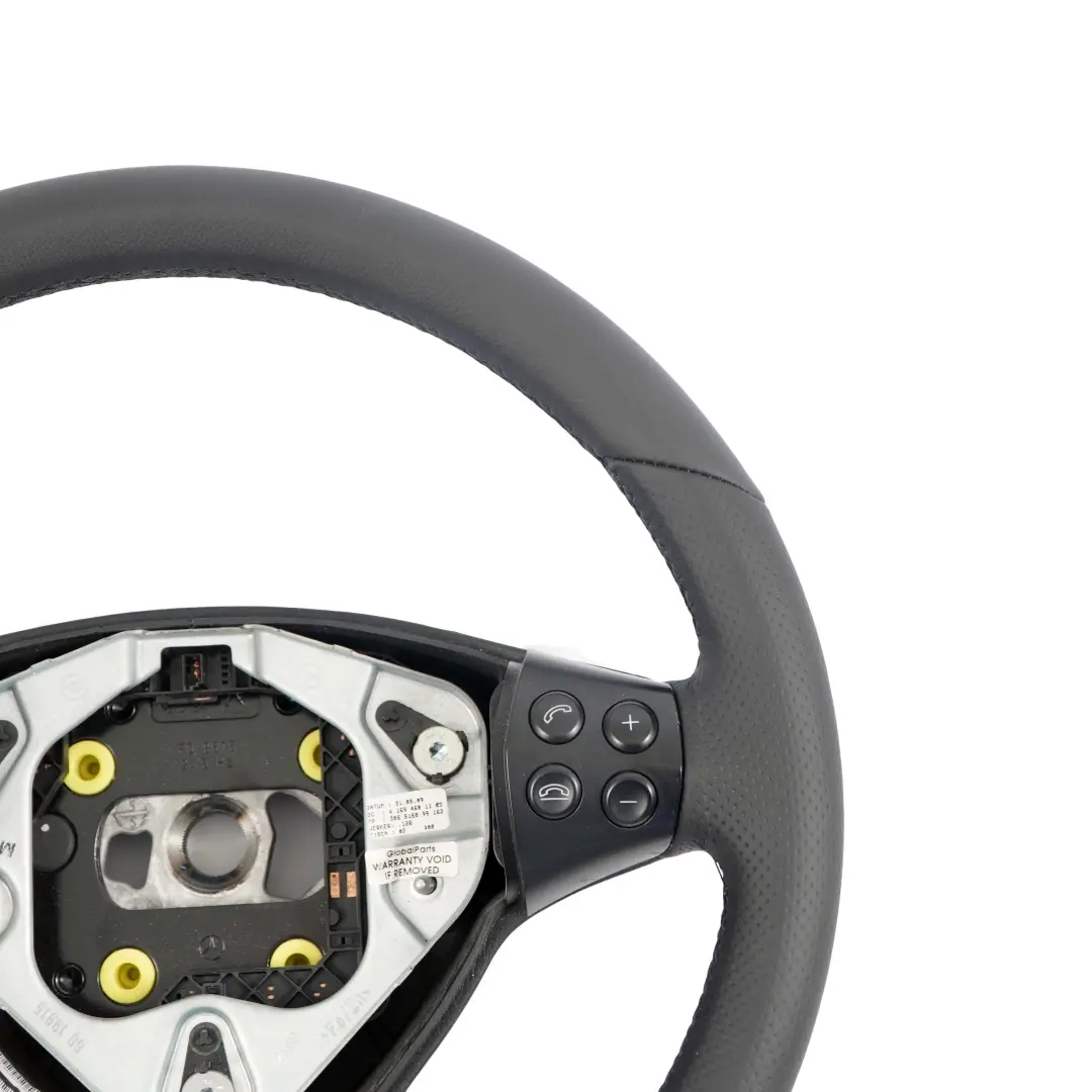 Mercedes-Benz Clase A NUEVO Cuero Negro con Hilos Negros para Volante W169 con número de pieza A1694601103 Volante W169 Mercedes-Benz Clase A NUEVO Cuero Negro con Hilos Negros - SKU A1694601103-1 - Número de pieza A1694601103