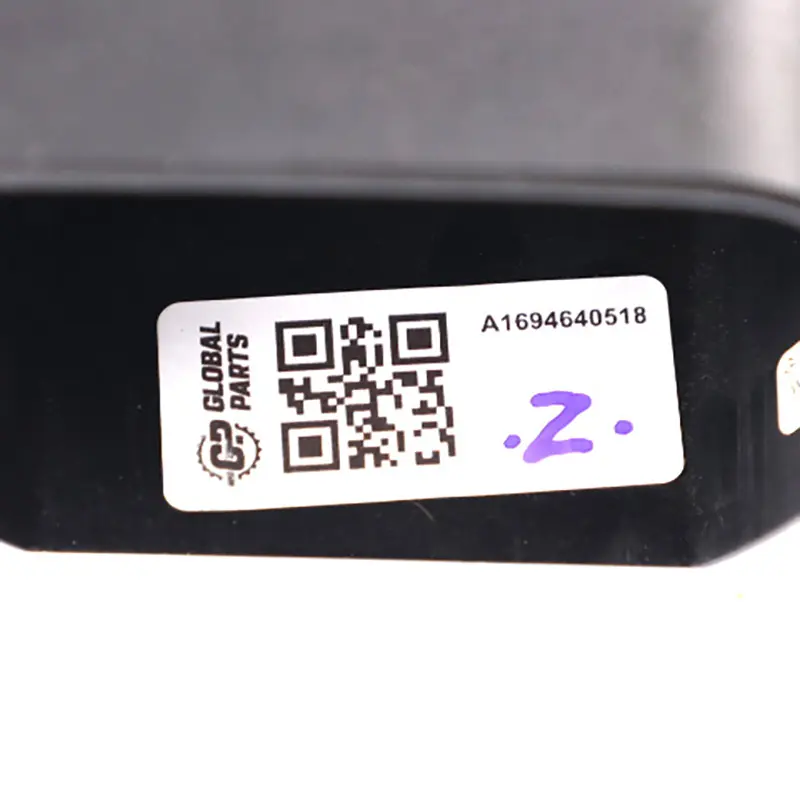 Przełącznik Zespolony Czujnik Kąta Skrętu do Mercedes W169 C209 o numerze A1694640518 Mercedes W169 C209 Przełącznik Zespolony Czujnik Kąta Skrętu - SKU A1694640518 - Numer Części A1694640518