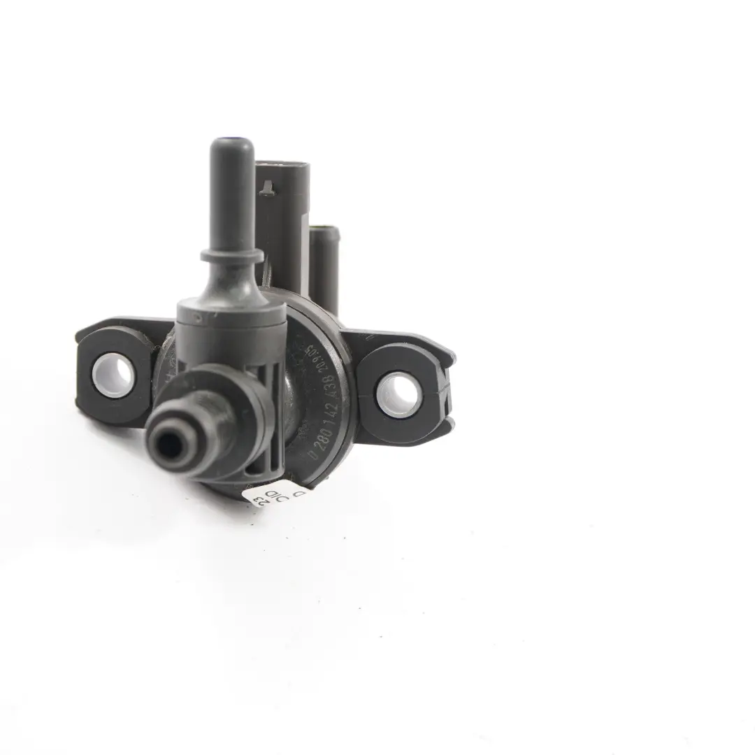 M266 Engine Intake Manifold Regeneration Valve to Mercedes W169 W245 with Part number A1694700293 Mercedes W169 W245 M266 Engine Intake Manifold Regeneration Valve - SKU A1694700293 - Part number A1694700293