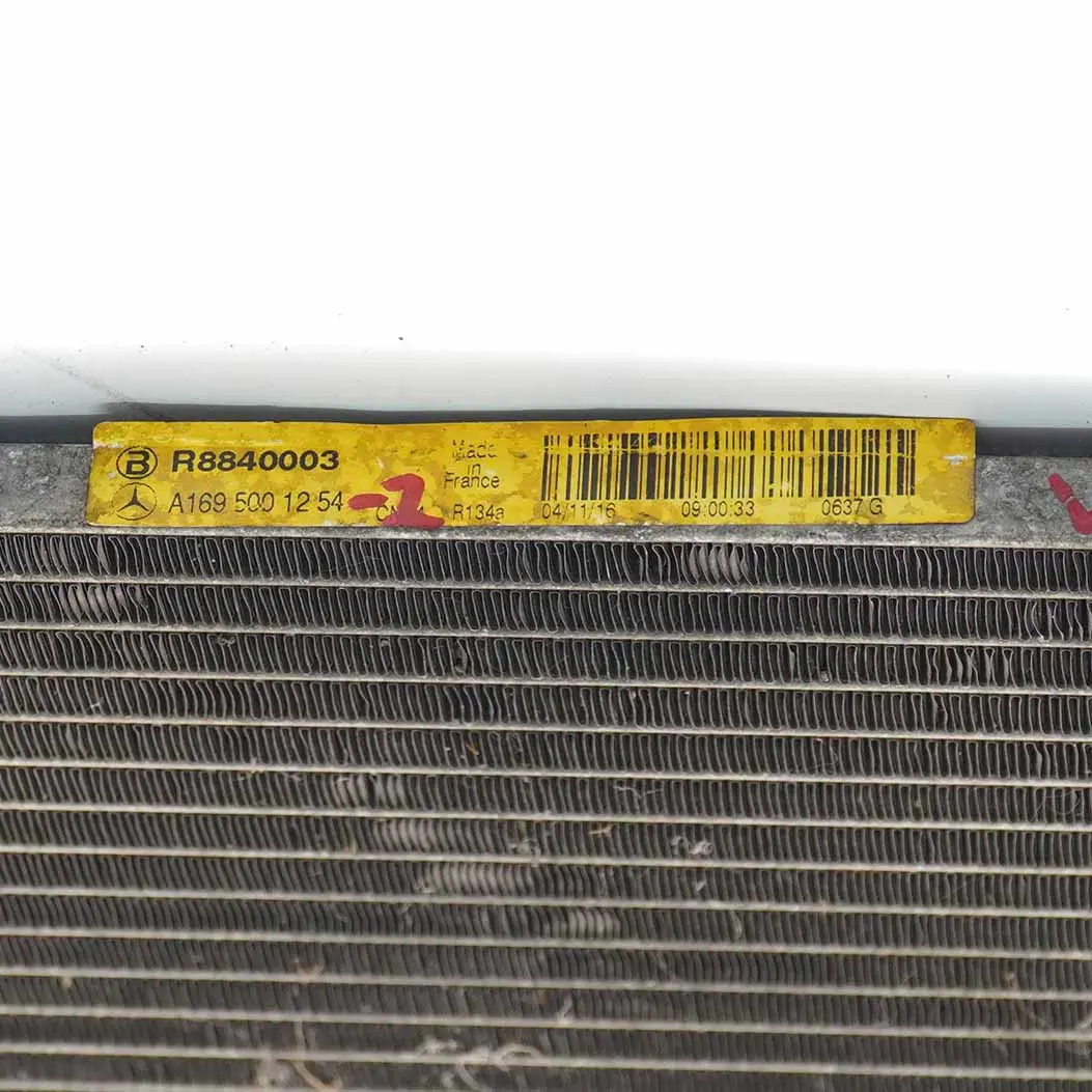 Condizionata Raffreddamento Radiatore A/C per Mercedes W169 Aria con numero di parte A1695001254 Mercedes W169 Aria Condizionata Raffreddamento Radiatore A/C - SKU A1695001254-2 - Numero di parte A1695001254