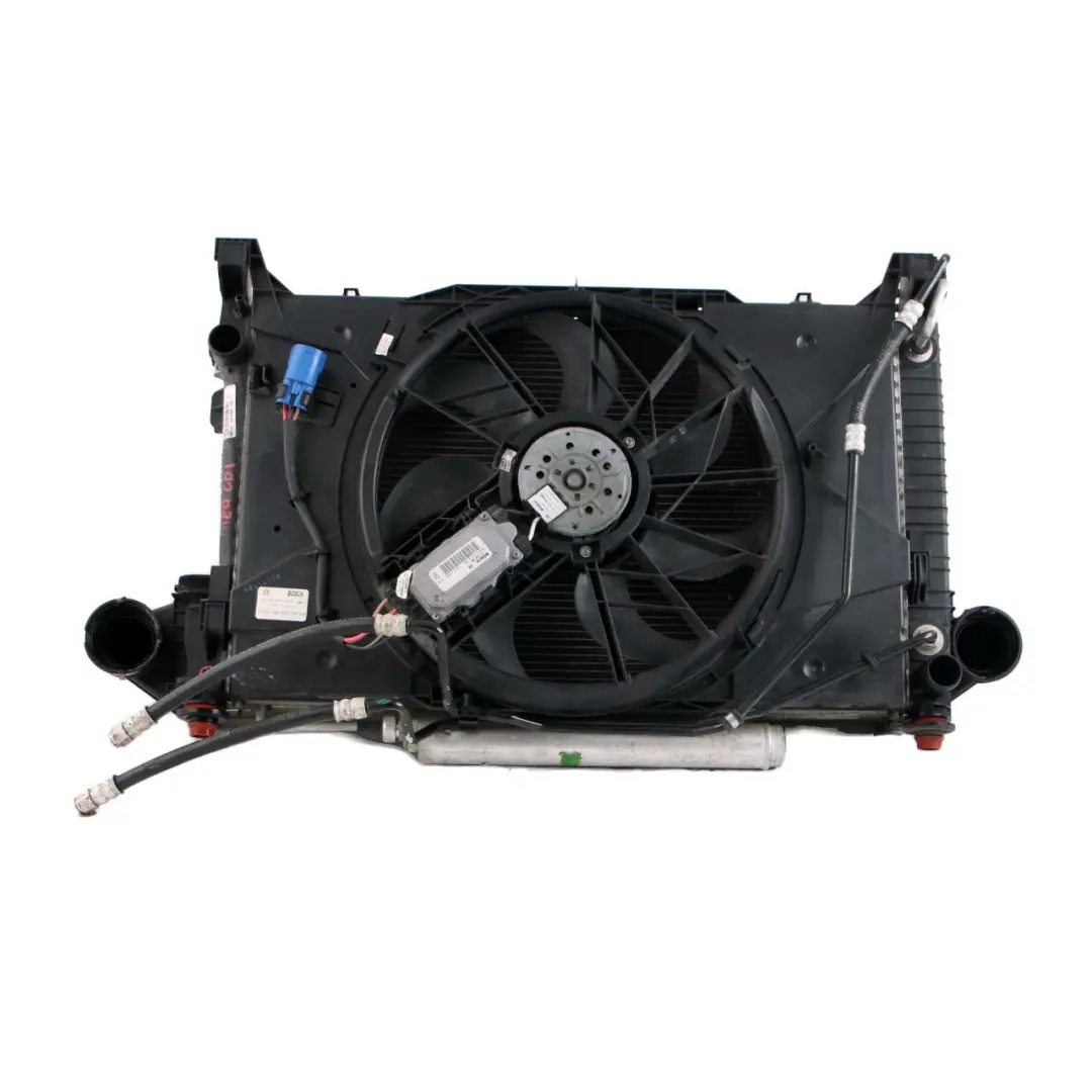 Mercedes-Benz W169 A180 CDI Complete Set Engine Radiator Fan Pack with Housing to with Part number A1695004204 Mercedes-Benz W169 A180 CDI Complete Set Engine Radiator Fan Pack with Housing - SKU A1695004204 - Part number A1695004204