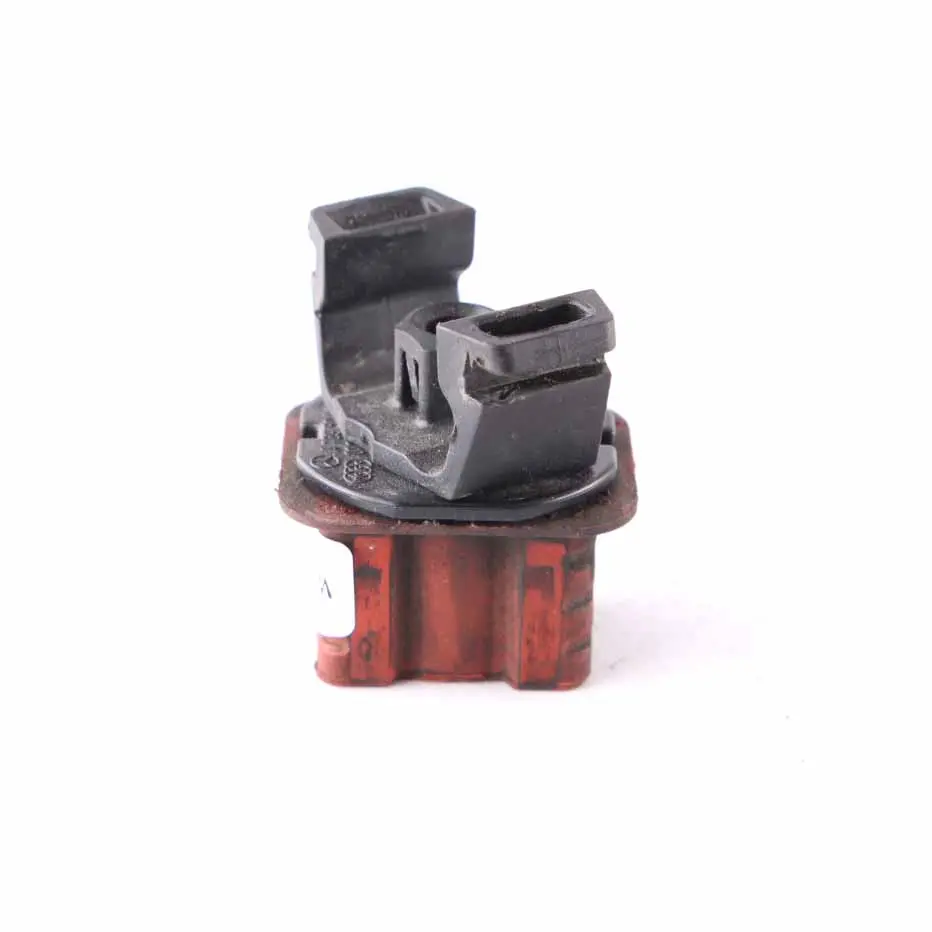 Mercedes W169 W176 W204 W212 Radiator Mount Rubber Mounting Bracket - SKU A1695040114 - Part number A1695040114