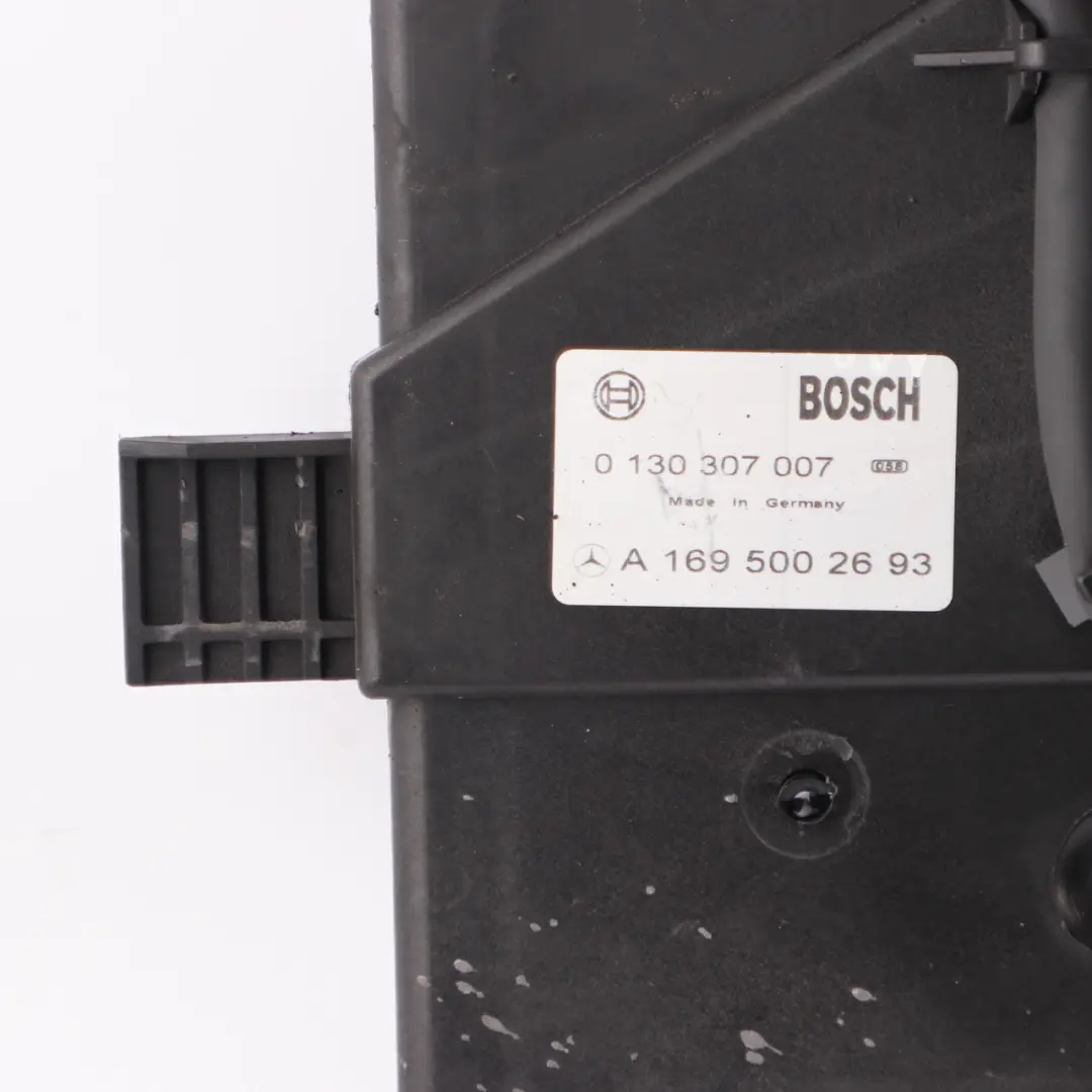 Ventola Radiatore Raffreddamento Motore Benzina A1695002693 per Mercedes W169 W245 con numero di parte A1695050255 Mercedes W169 W245 Ventola Radiatore Raffreddamento Motore Benzina A1695002693 - SKU A1695050255-1 - Numero di parte A1695050255