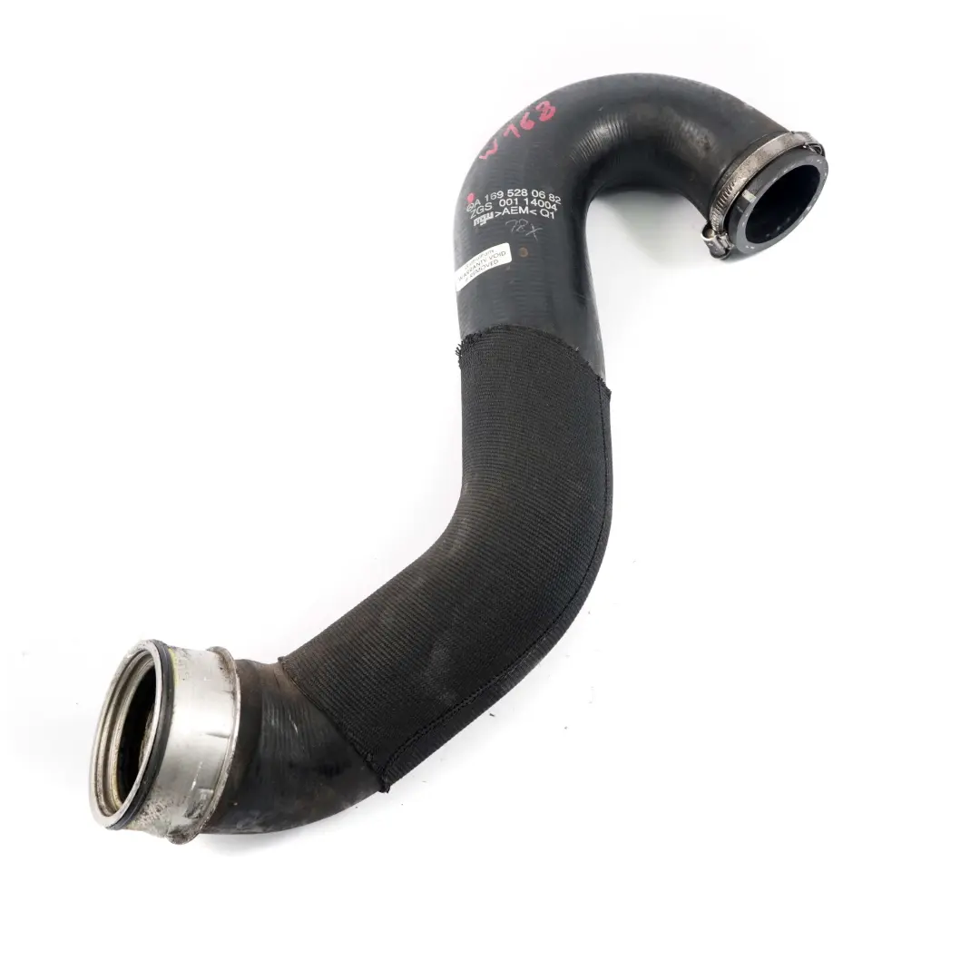 Mercedes-Benz A B W169 W245 200 Turbo Air Flow Intercooler Hose Pipe para con número de pieza A1695280682 Mercedes-Benz A B W169 W245 200 Turbo Air Flow Intercooler Hose Pipe - SKU A1695280682 - Número de pieza A1695280682