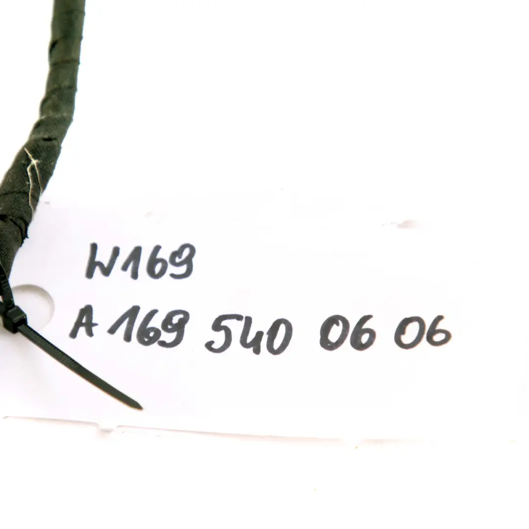 Mercedes-Benz A W169 Parktronic Parking Sensor Wiring Cable Rear PDC to with Part number A1695400606 Mercedes-Benz A W169 Parktronic Parking Sensor Wiring Cable Rear PDC - SKU A1695400606 - Part number A1695400606