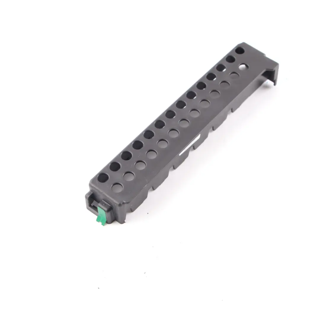 Mercedes W169 Caja de Fusibles Tapa Panel - SKU A1695450003 - Número de pieza A1695450003