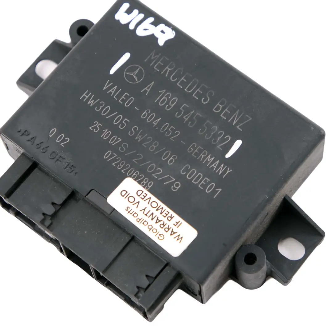 Moduł Sterownik Parkowania PDC do Mercedes W169 o numerze A1695455332 Mercedes W169 Moduł Sterownik Parkowania PDC - SKU A1695455332 - Numer Części A1695455332
