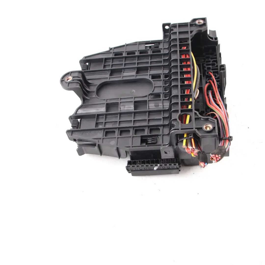 Control Unit Mercedes W169 W245 SAM Module Relay Fuse Box to with Part number A1695456332 Control Unit Mercedes W169 W245 SAM Module Relay Fuse Box - SKU A1695456332 - Part number A1695456332