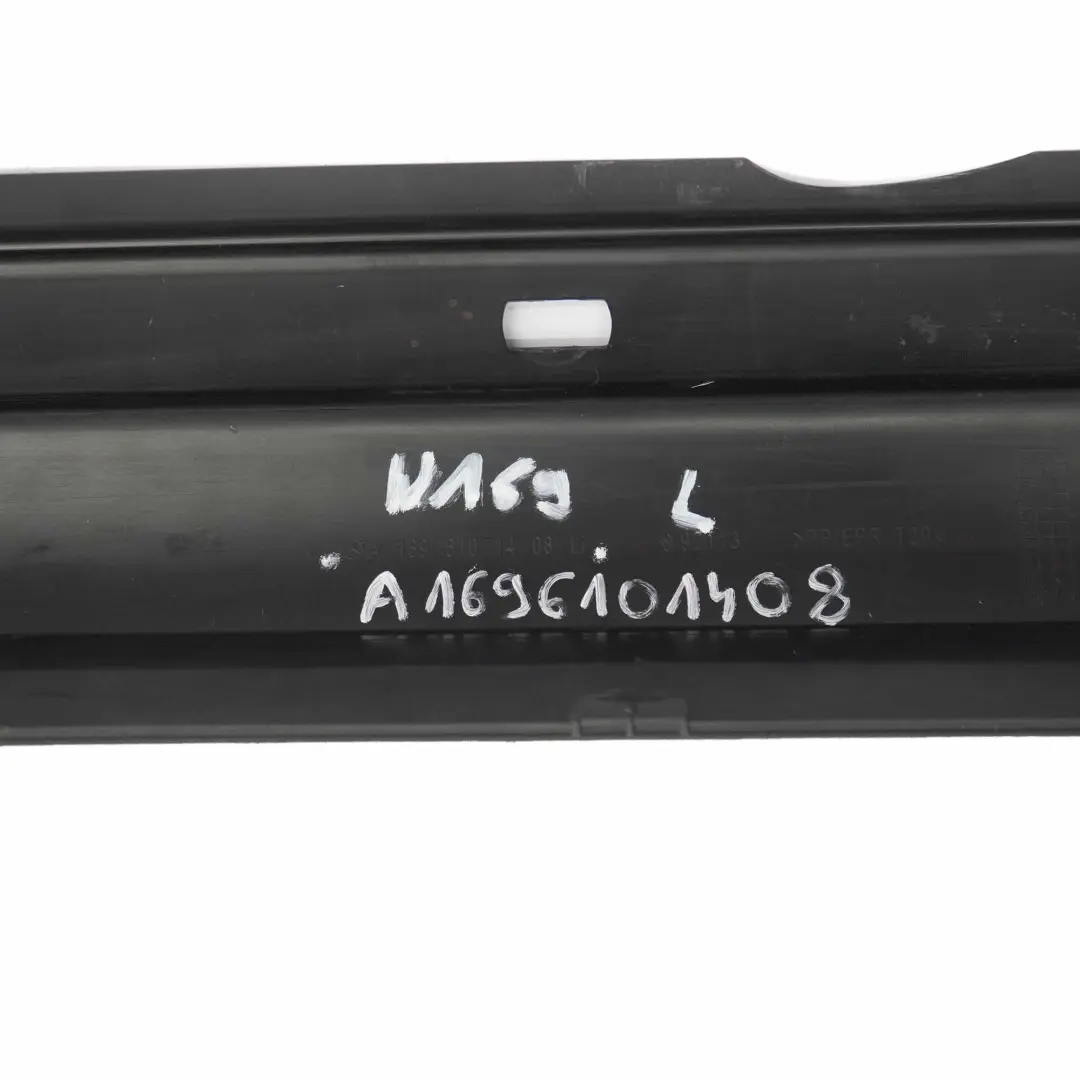 Próg Osłona Lewa A1696101408 do Mercedes W169 o numerze A1696110108 Mercedes W169 Próg Osłona Lewa A1696101408 - SKU A1696110108 - Numer Części A1696110108