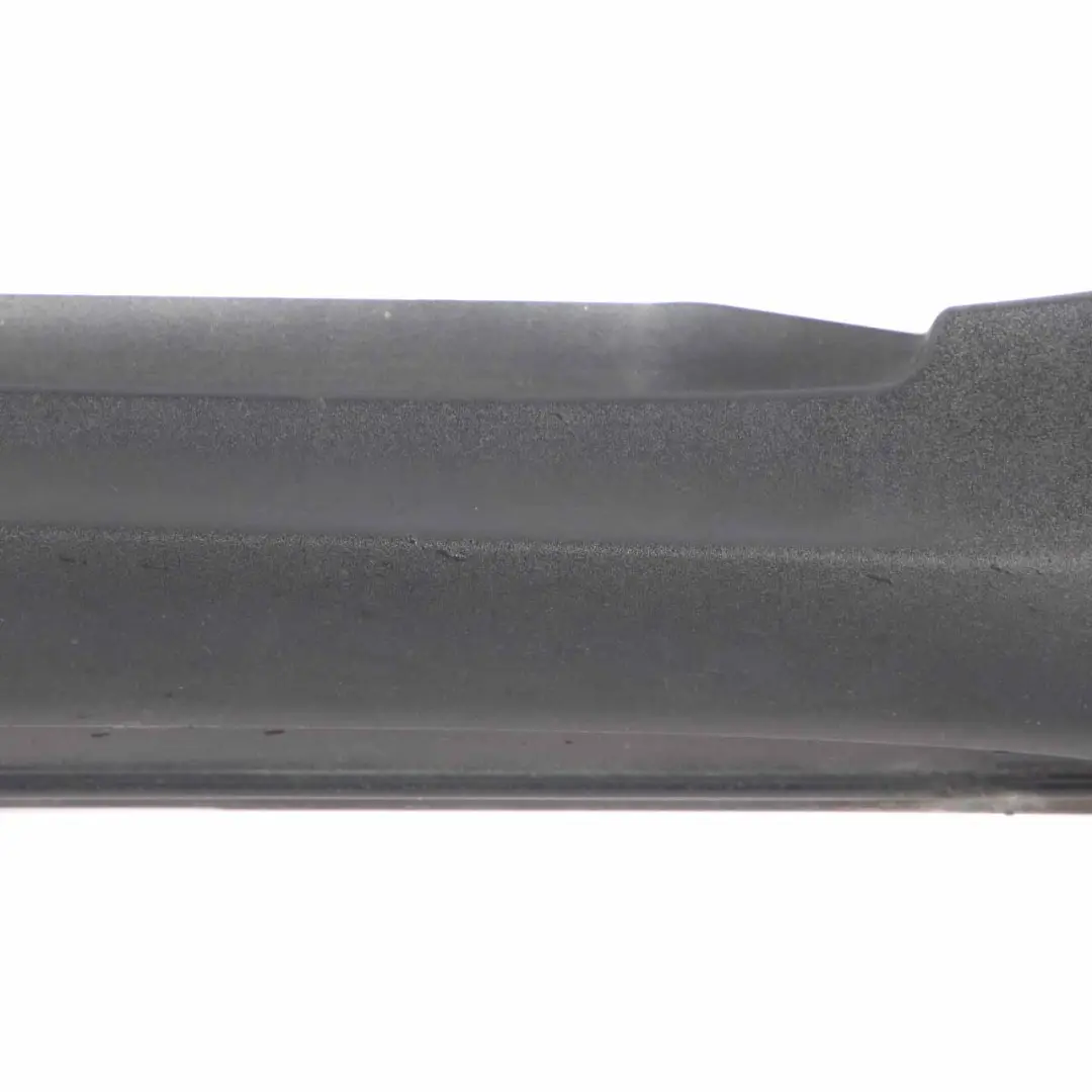 Listwa Próg Osłona Drzwi Prawa A1696100808 do Mercedes W169 o numerze A1696110208 Mercedes W169 Listwa Próg Osłona Drzwi Prawa A1696100808 - SKU A1696110208 - Numer Części A1696110208