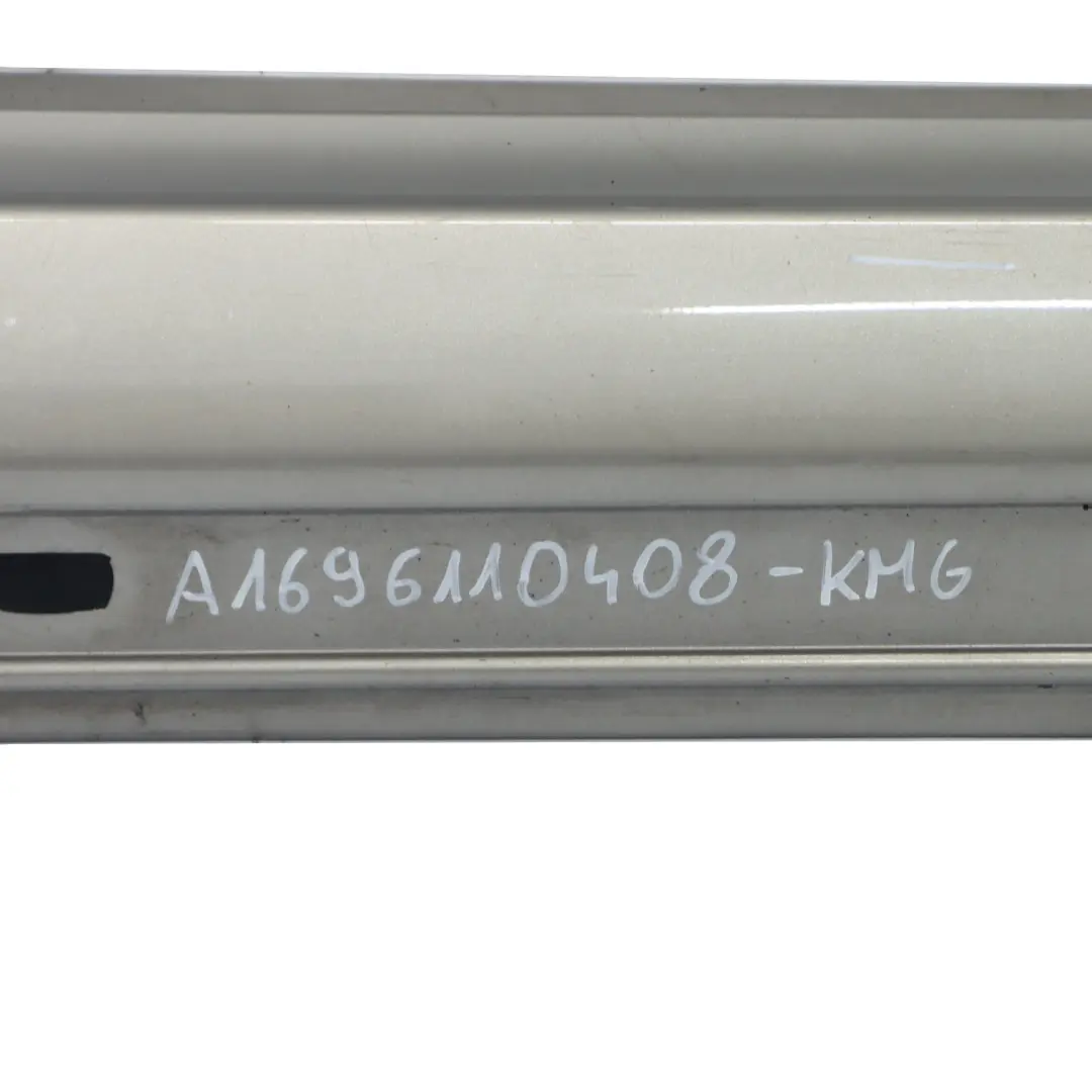 Mercedes W169 Gonna laterale copertura soglia porta destra Comet Grey - 748 - SKU A1696110408-KMG - Numero di parte A1696110408