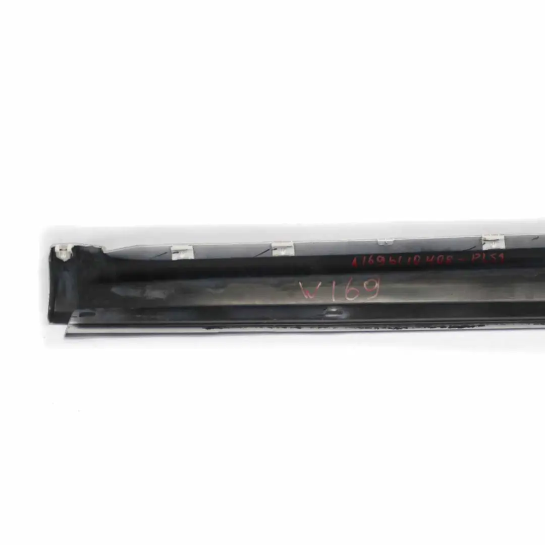  Faldón lateral Mercedes W169 Cubre umbral de puerta derecho Plata polar - 761 - SKU A1696110408-PLS1 - Número de pieza A1696110408