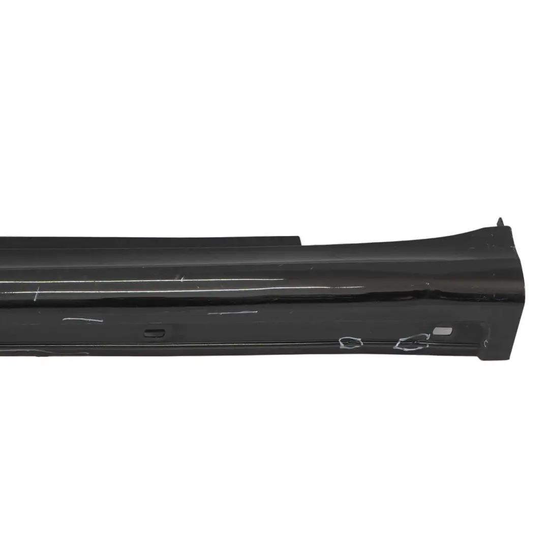 Mercedes W245 Faldón lateral Cubre puerta Izquierdo Negro Cósmico Metalizado 191 - SKU A1696111508-KB1 - Número de pieza A1696111508