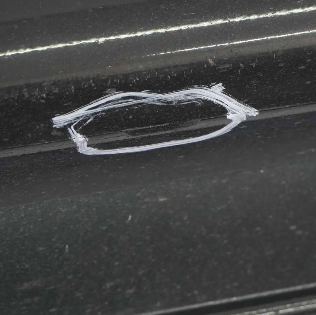 Mercedes W245 Faldón lateral Cubre puerta Izquierdo Negro Cósmico Metalizado 191 - SKU A1696111508-KB1 - Número de pieza A1696111508